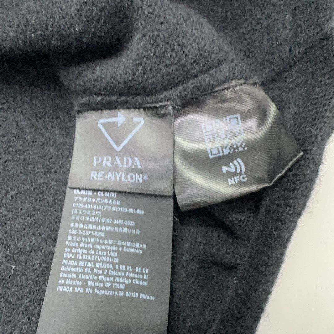 Prada Prada Re-Nylon Pocket Sweater Size 50 Size US M / EU 48-50 / 2 - 4 Thumbnail