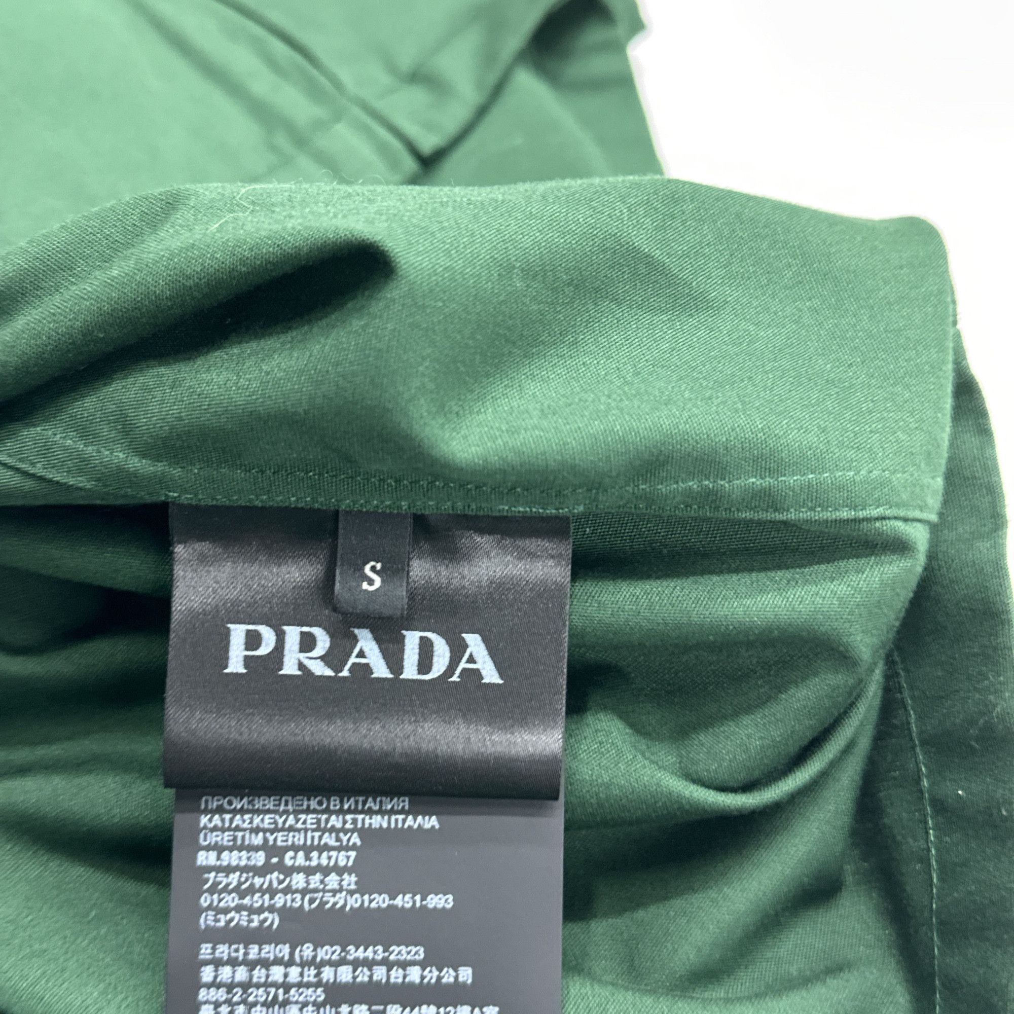 Prada Prada Logo Zip-Up Short Sleeve Shirt Size S Size US S / EU 44-46 / 1 - 5 Thumbnail