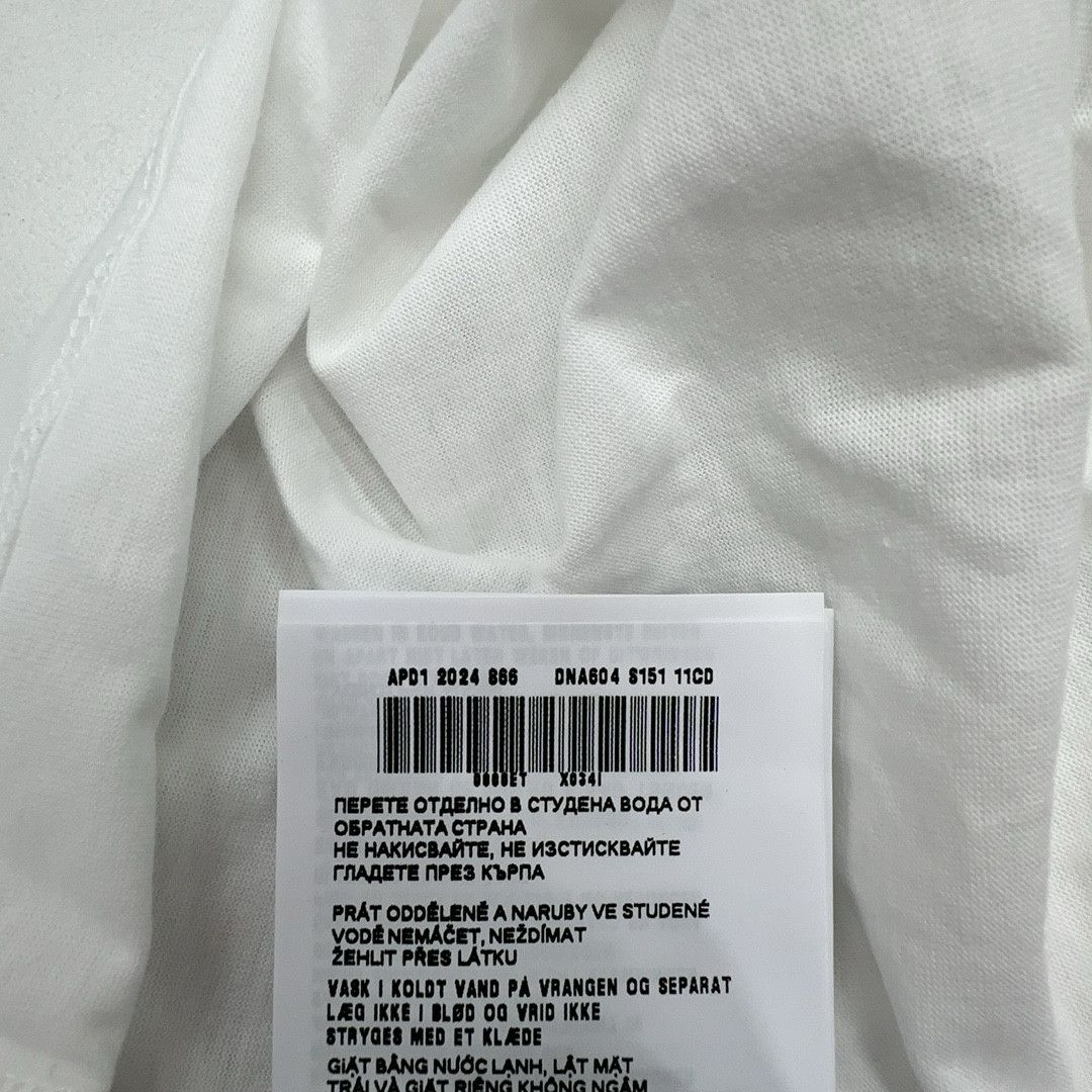 Prada Prada White Round Neck T-Shirt Size XL Size XL / US 12-14 / IT 48-50 - 5 Thumbnail