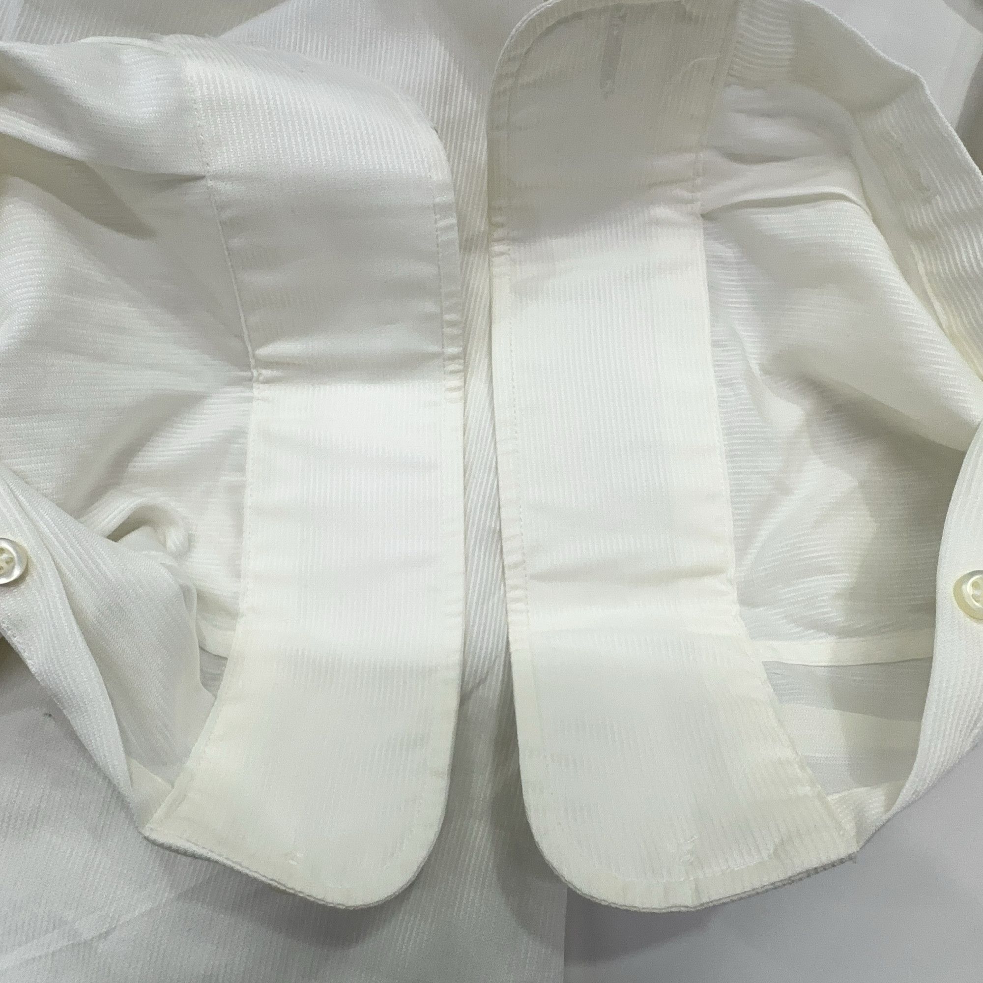 Prada Prada White Button Up Shirt Size M Size US XXS / EU 40 - 11 Thumbnail