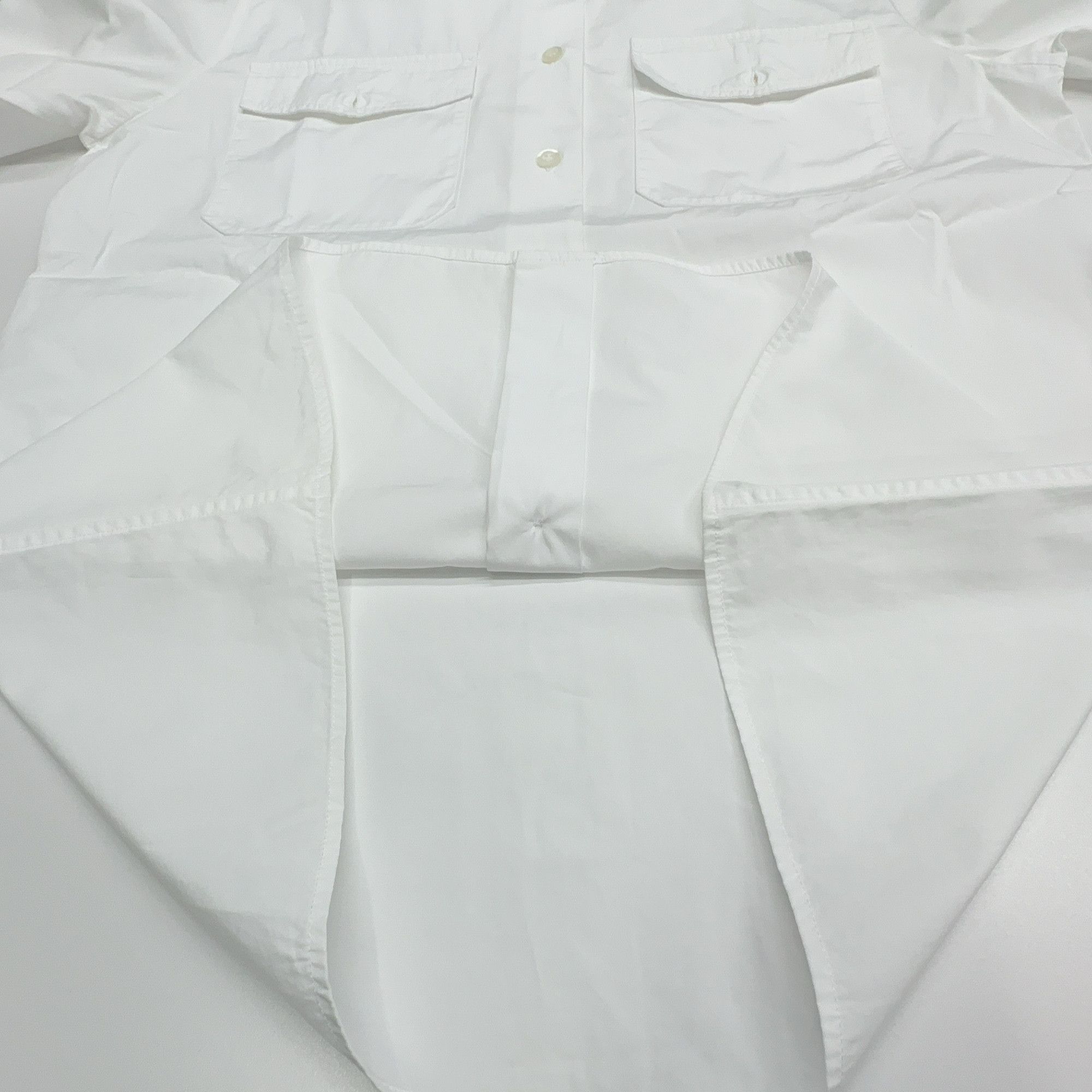 Prada Prada White Button Up Shirt Size 36 Size XS / US 0-2 / IT 36-38 - 10 Thumbnail