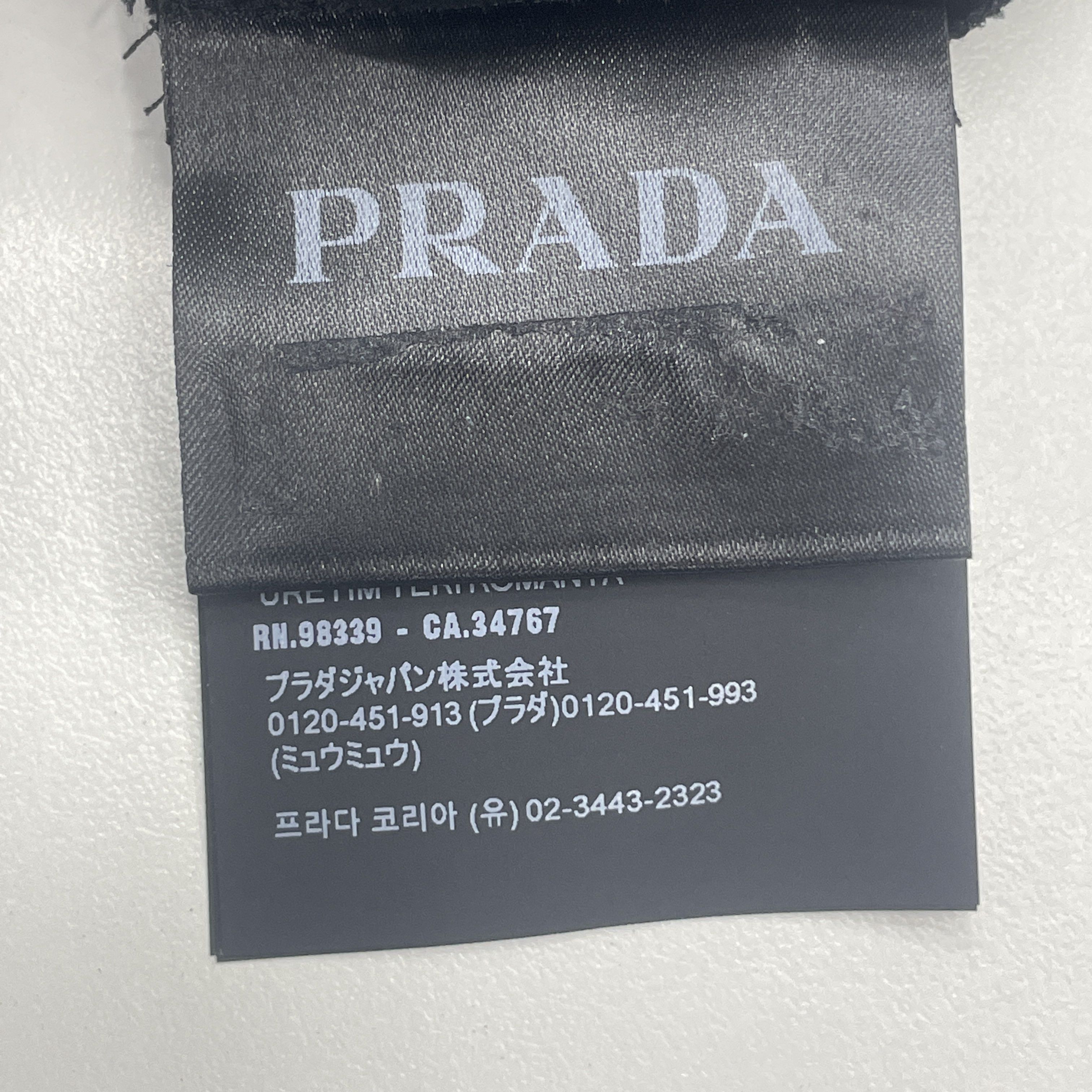 Prada Prada Logo Triangle Patch T-Shirt Size XXL Size US XXL / EU 58 / 5 - 4 Thumbnail