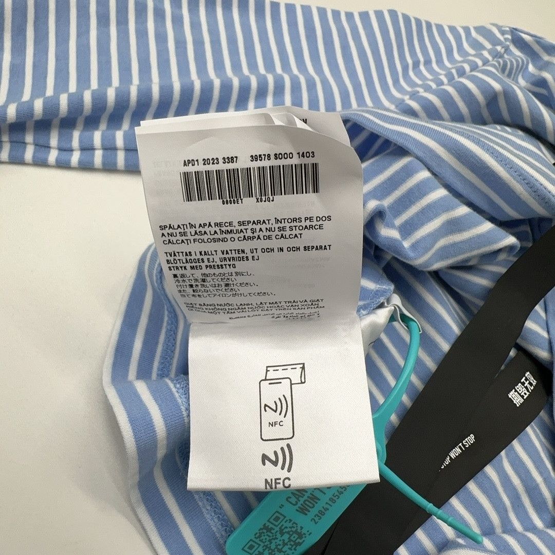 Prada Prada Striped Logo Crop Top Size 40 Size S / US 4 / IT 40 - 6 Thumbnail