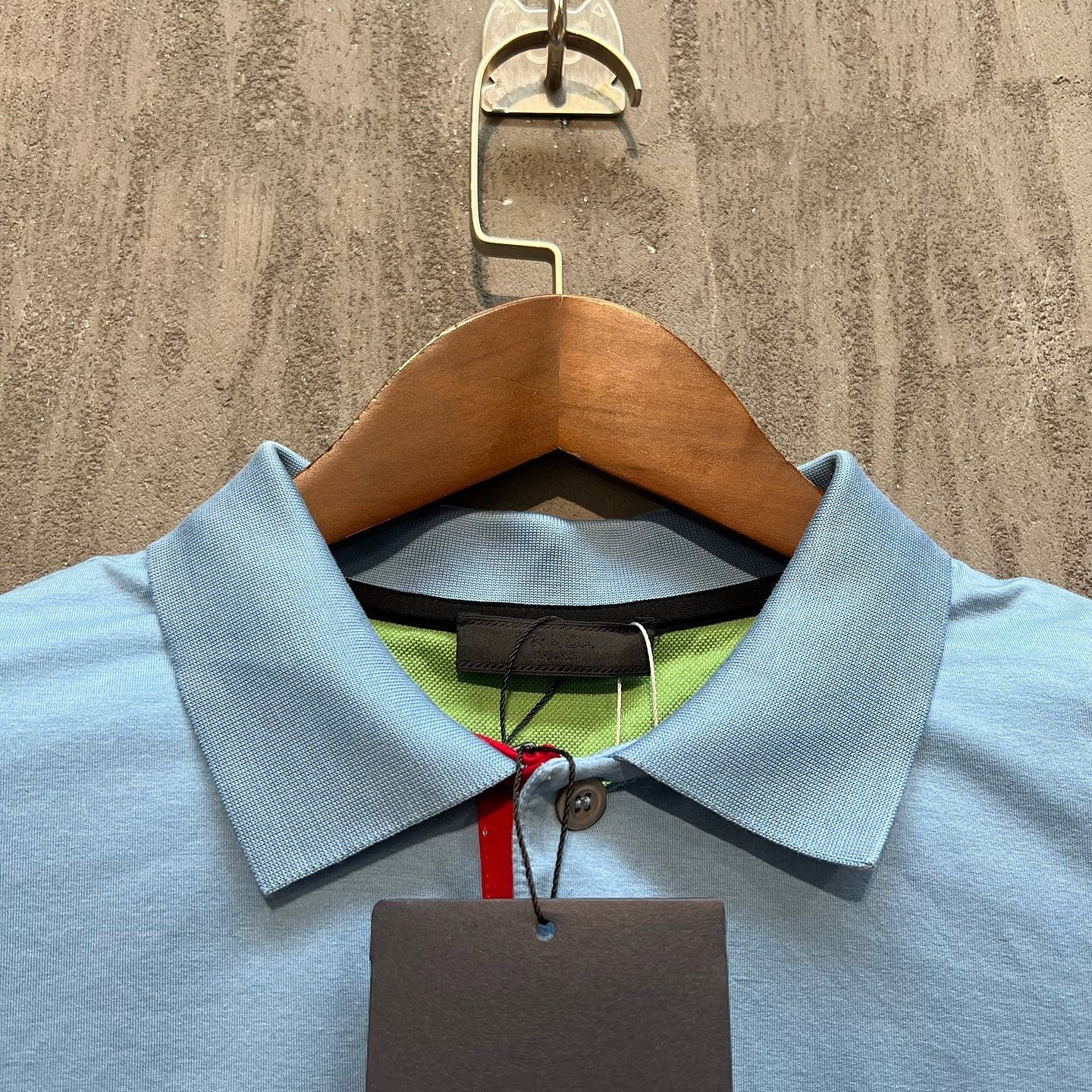 Prada Prada Logo Pocket Polo Shirt Size XL Size US XL / EU 56 / 4 - 6 Thumbnail