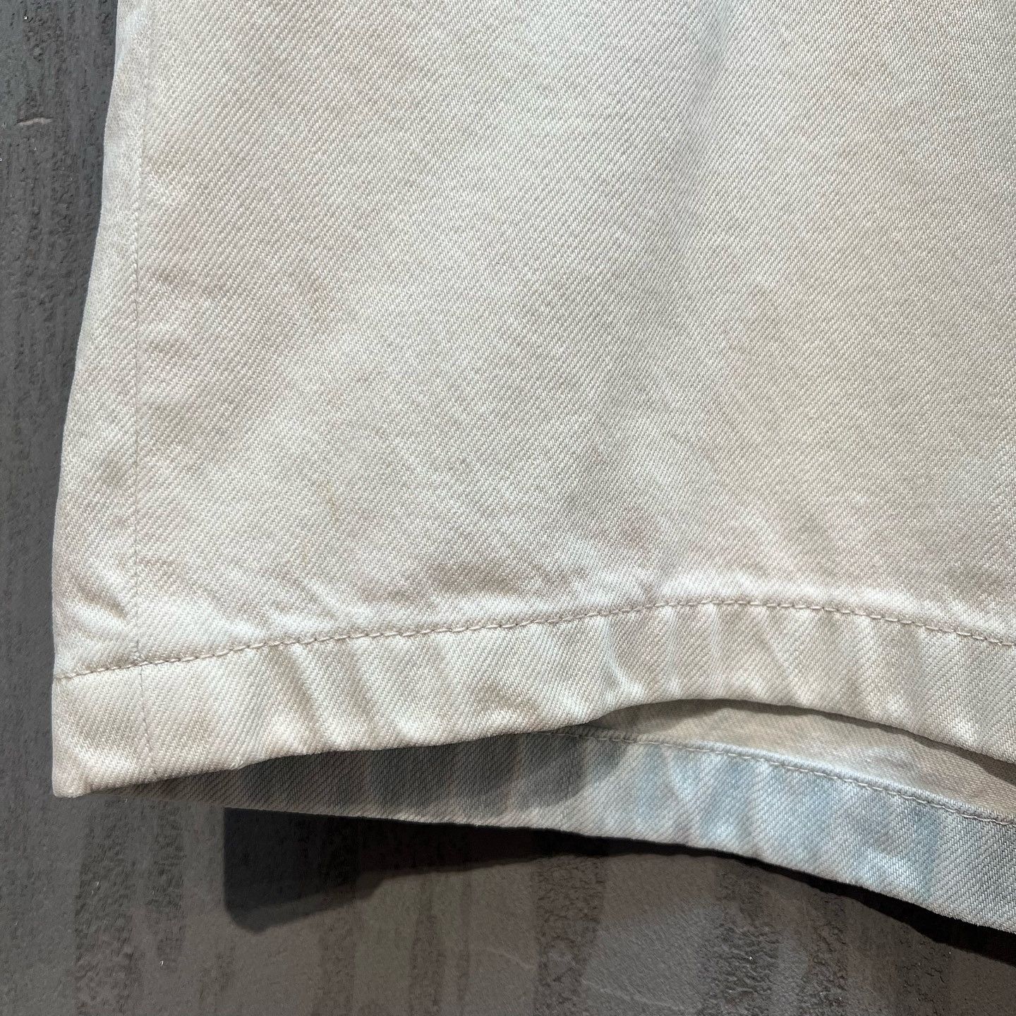 Prada Prada Logo Patch Shorts Size 38 Size US 38 / EU 54 - 6 Thumbnail