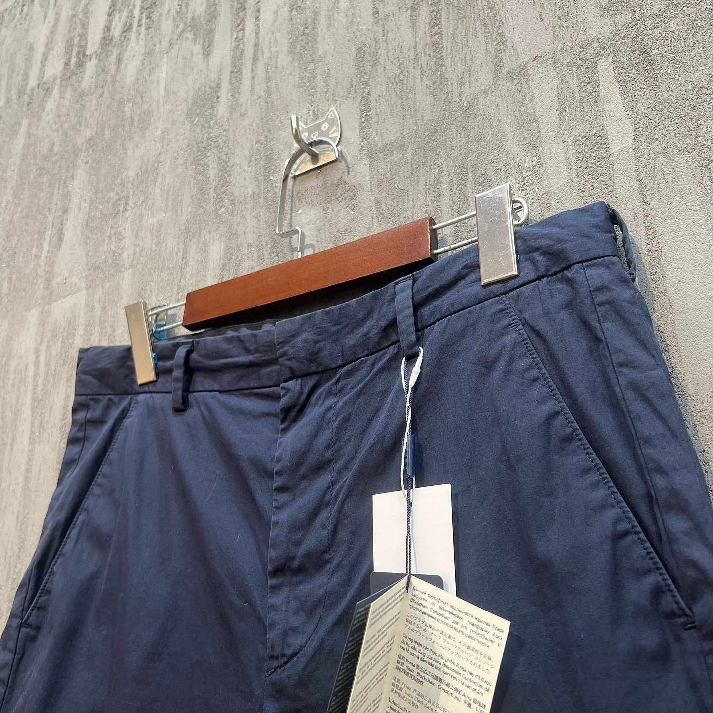 Prada Prada Cotton Shorts Navy Size 28 Size US 28 / EU 44 - 7 Thumbnail