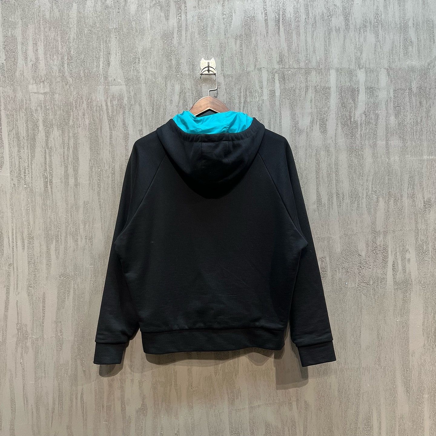 Prada Prada Reversible Logo Zip Hoodie Size S Size US S / EU 44-46 / 1 - 2 Thumbnail
