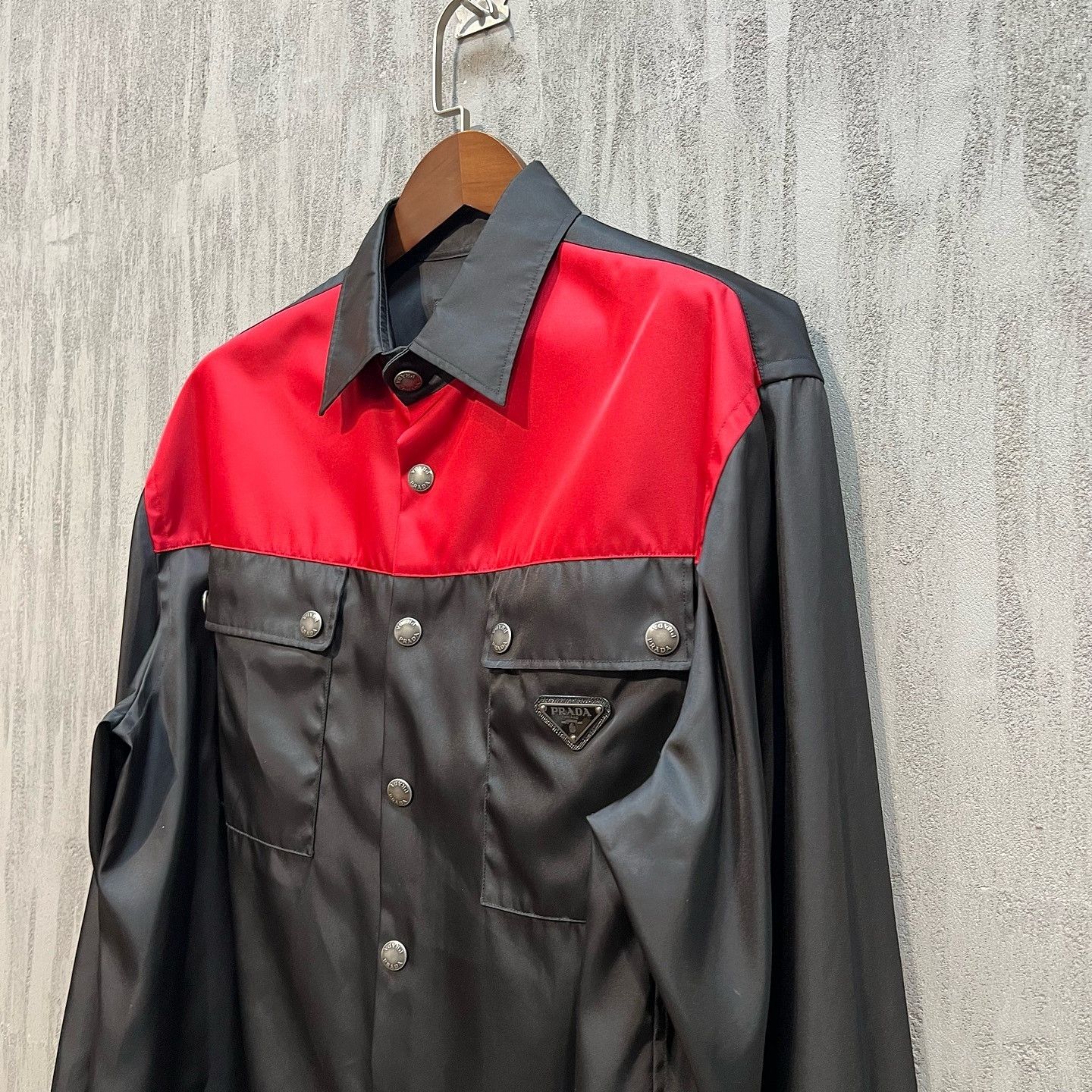 Prada Prada Two-Tone Snap Jacket Size XL Size US XL / EU 56 / 4 - 6 Thumbnail