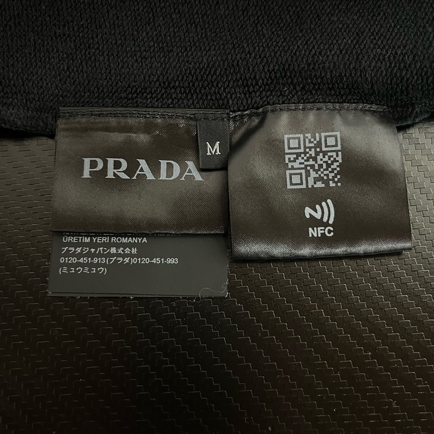 Prada Prada Embossed Logo T-Shirt Size M Size US M / EU 48-50 / 2 - 4 Thumbnail