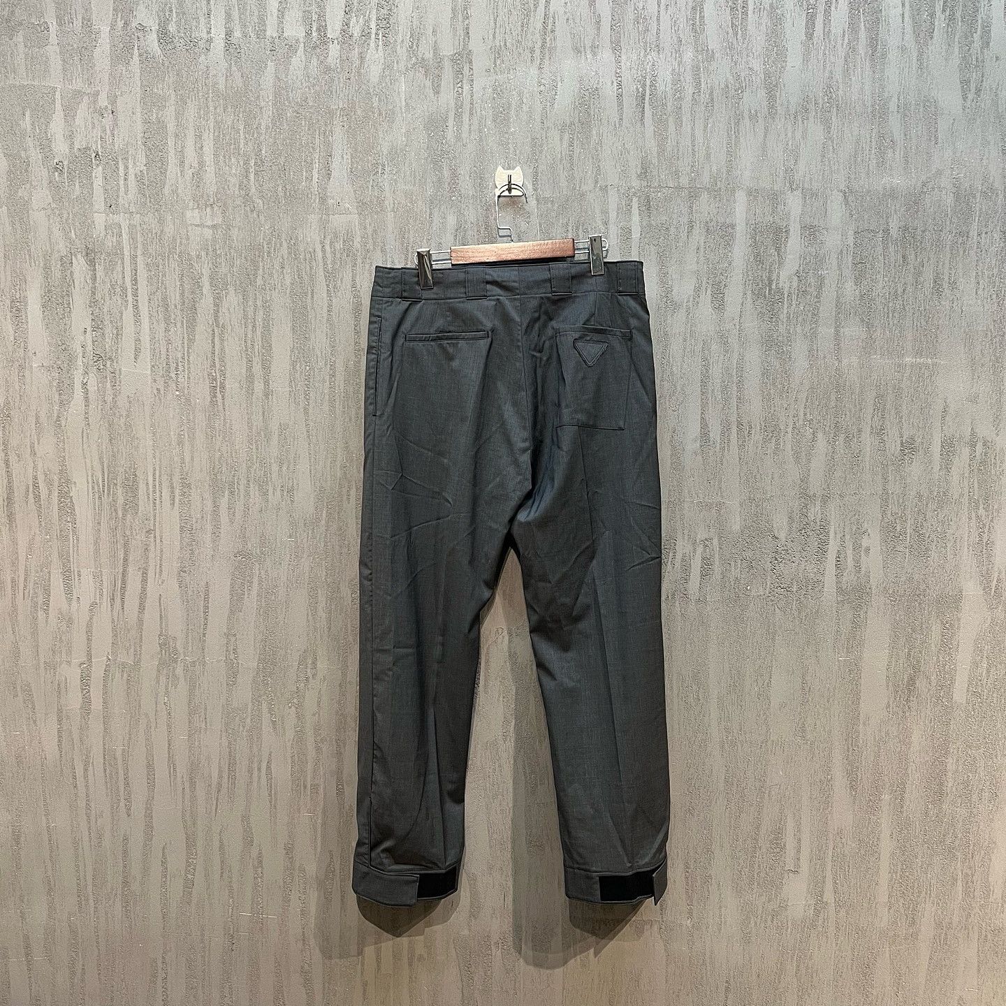 Prada Prada Gray Wool Trousers Size 32 Size US 32 / EU 48 - 2 Thumbnail