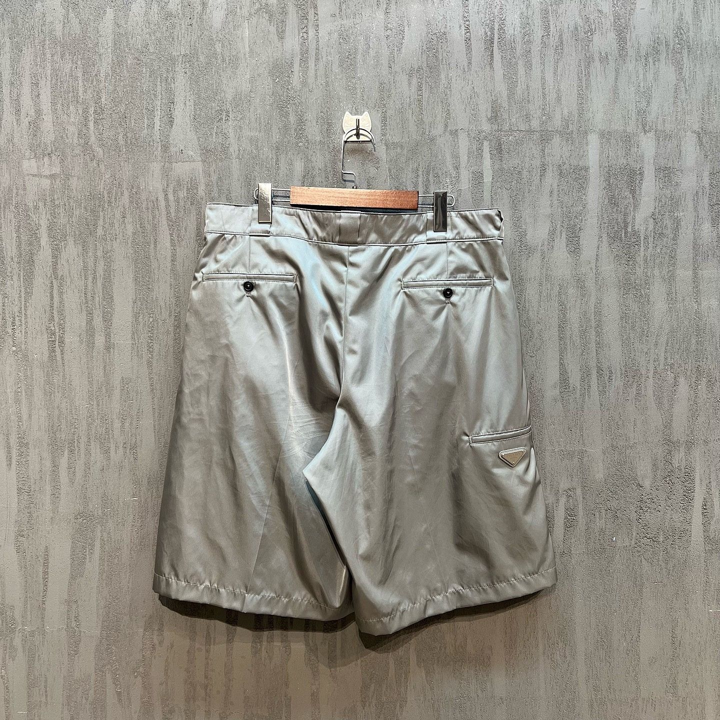 Prada Prada Nylon Shorts Size 36 Size US 36 / EU 52 - 2 Thumbnail