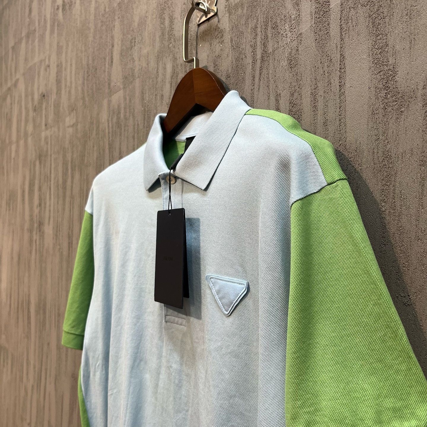 Prada Prada Colorblock Polo Shirt Size L Size US L / EU 52-54 / 3 - 6 Thumbnail