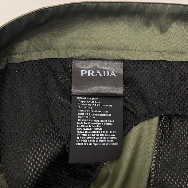 Prada Prada Gabardine Nylon Shorts Size 34 Size US 34 / EU 50 - 4 Thumbnail