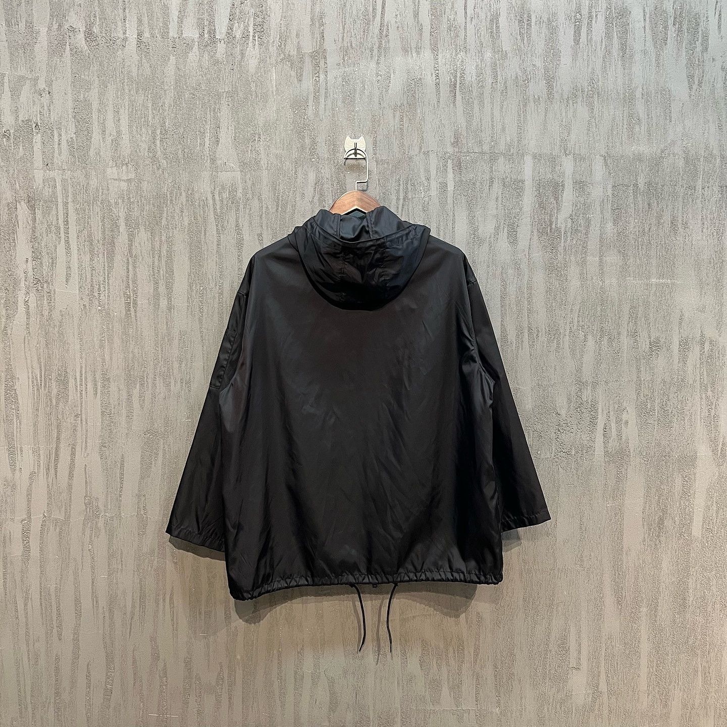 Prada Prada Hooded Jacket Size M Size US M / EU 48-50 / 2 - 2 Thumbnail
