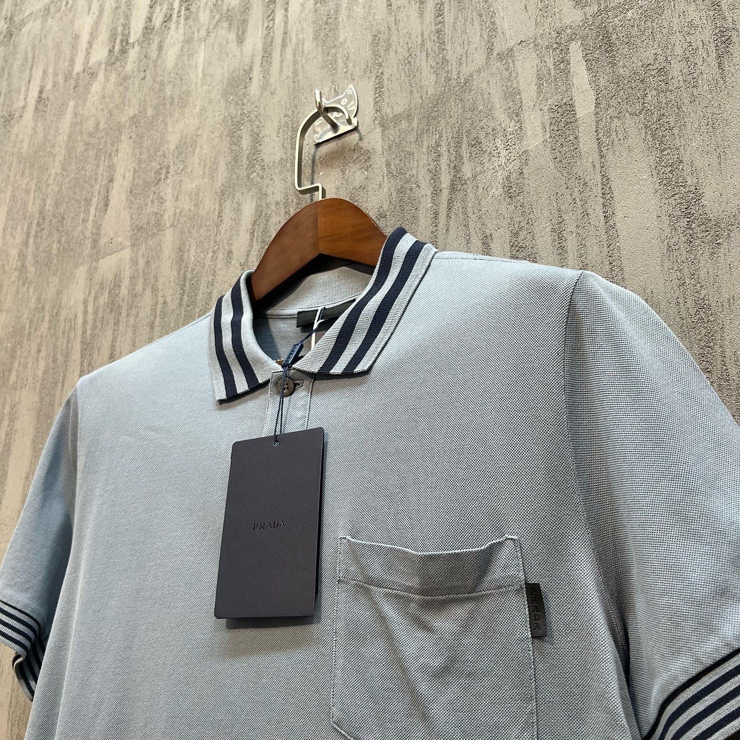 Prada Prada Striped Collar Pocket Polo Size M Size US M / EU 48-50 / 2 - 7 Thumbnail