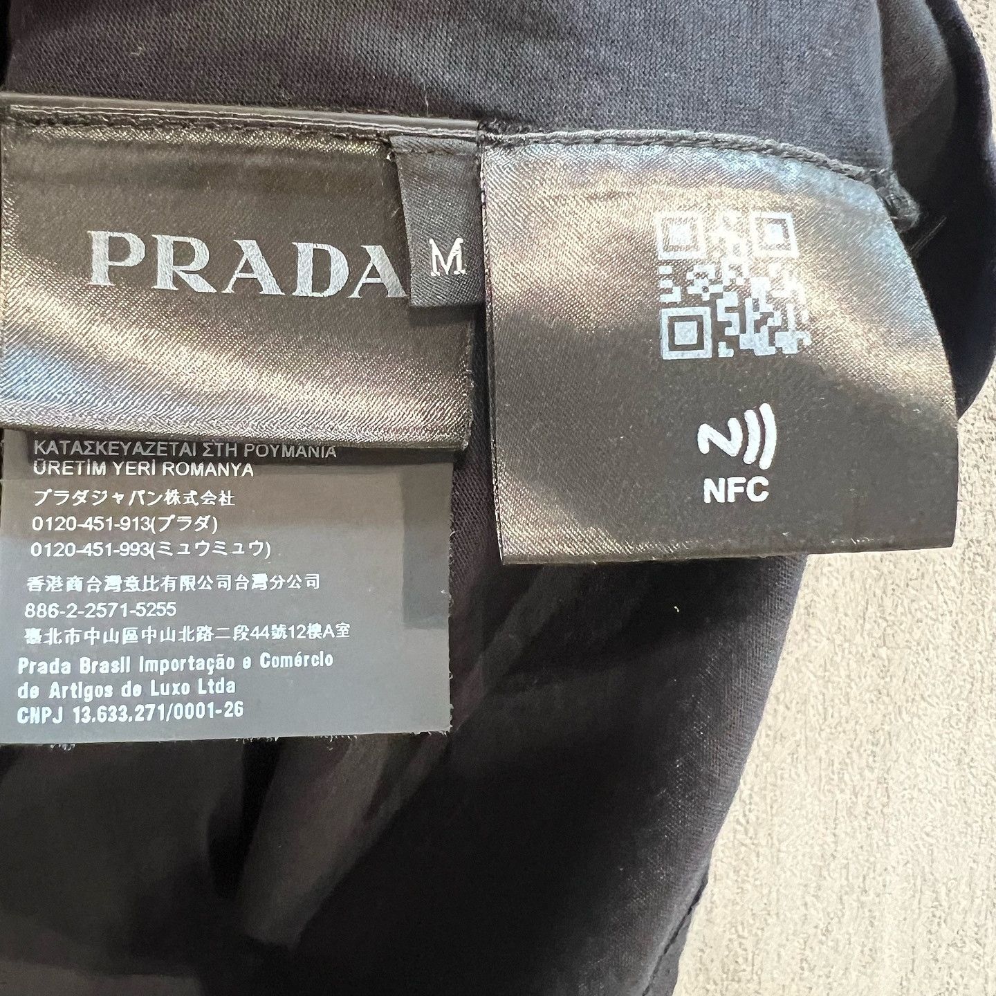 Prada Prada Graphic Print T-Shirt Size M Size US M / EU 48-50 / 2 - 4 Thumbnail
