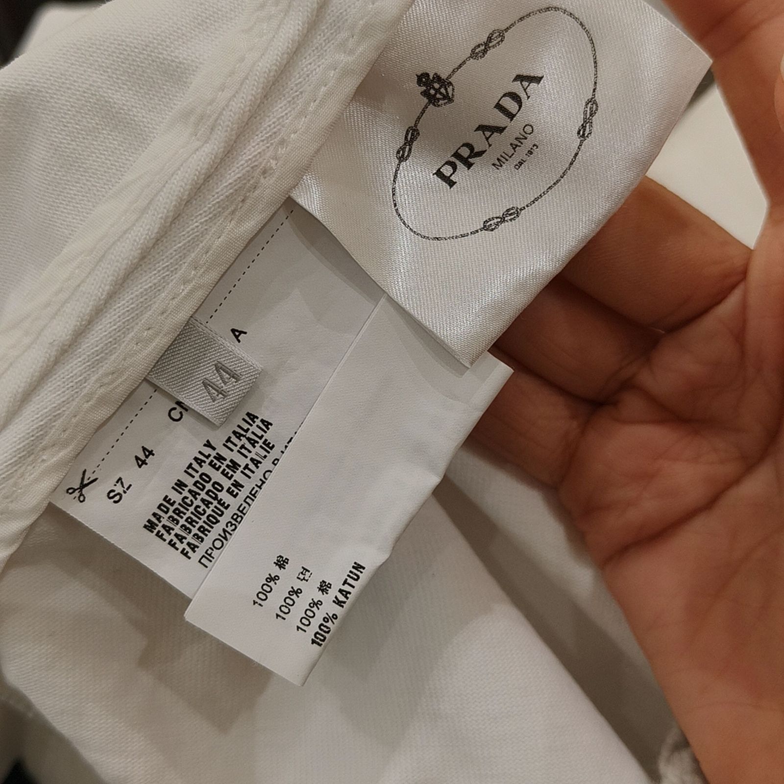 Prada Prada Logo Pocket T-Shirt White Size S Size US S / EU 44-46 / 1 - 8 Thumbnail