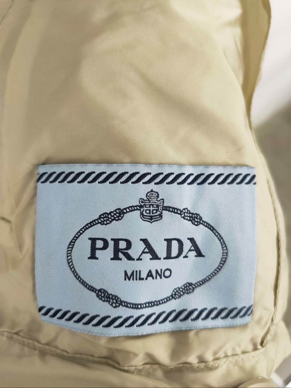 Prada Prada Hooded Windbreaker Jacket Size 38 Size XS / US 0-2 / IT 36-38 - 3 Thumbnail