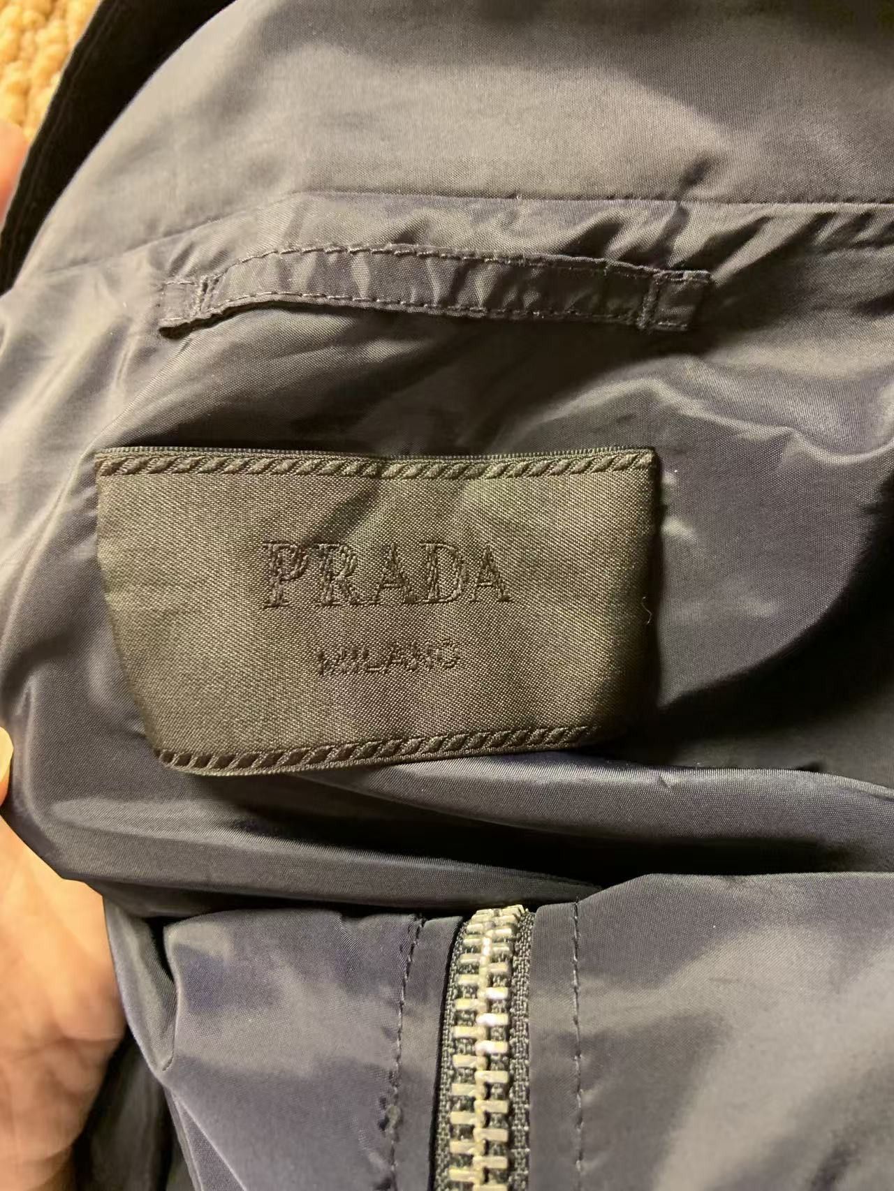 Prada Prada Triangle Logo Windbreaker Size XXL Size US XXL / EU 58 / 5 - 3 Thumbnail