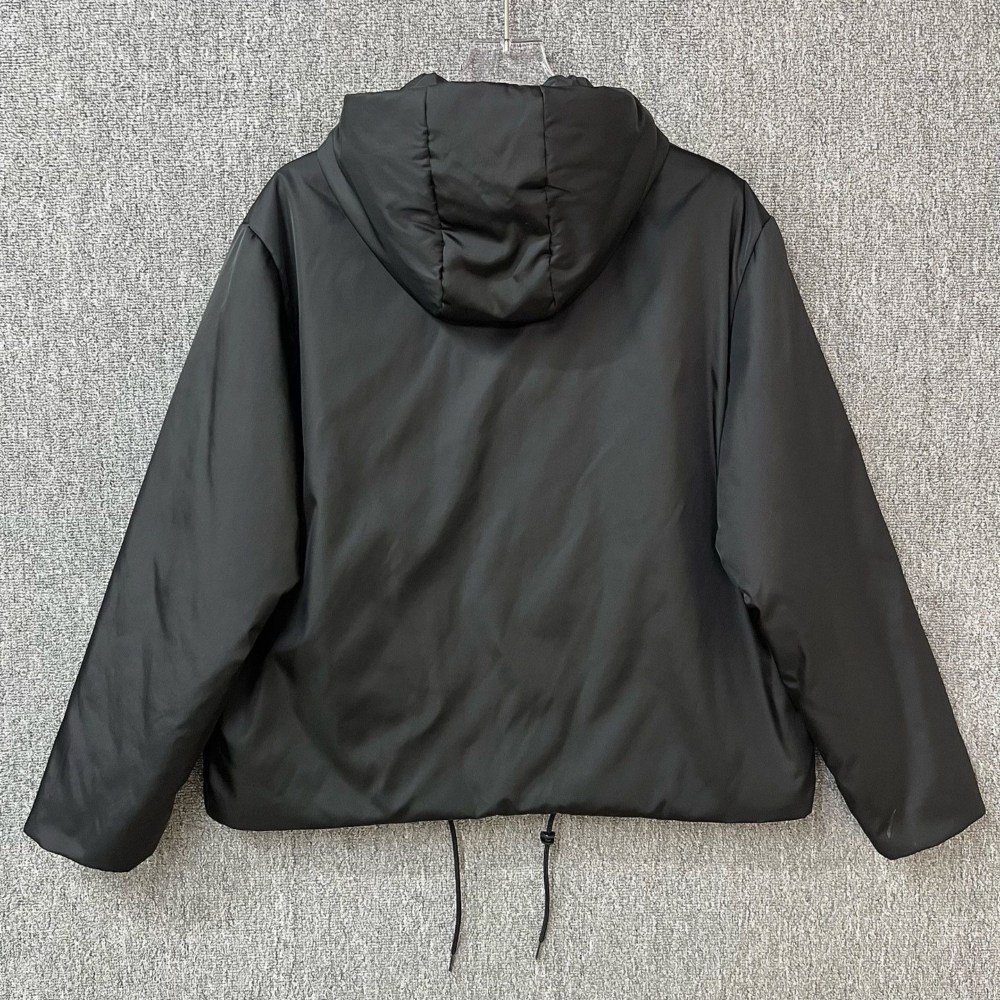 Prada Prada Re-Nylon Logo Hooded Jacket Size 44 Size M / US 6-8 / IT 42-44 - 2 Thumbnail