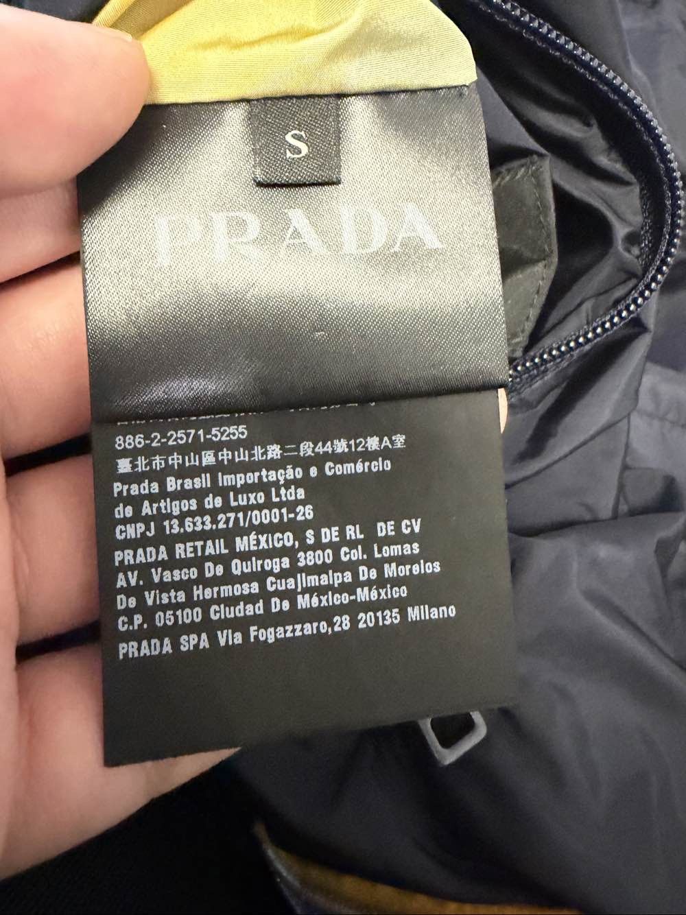 Prada Prada Reversible Mountain Print Light Jacket Size S Size US S / EU 44-46 / 1 - 4 Thumbnail