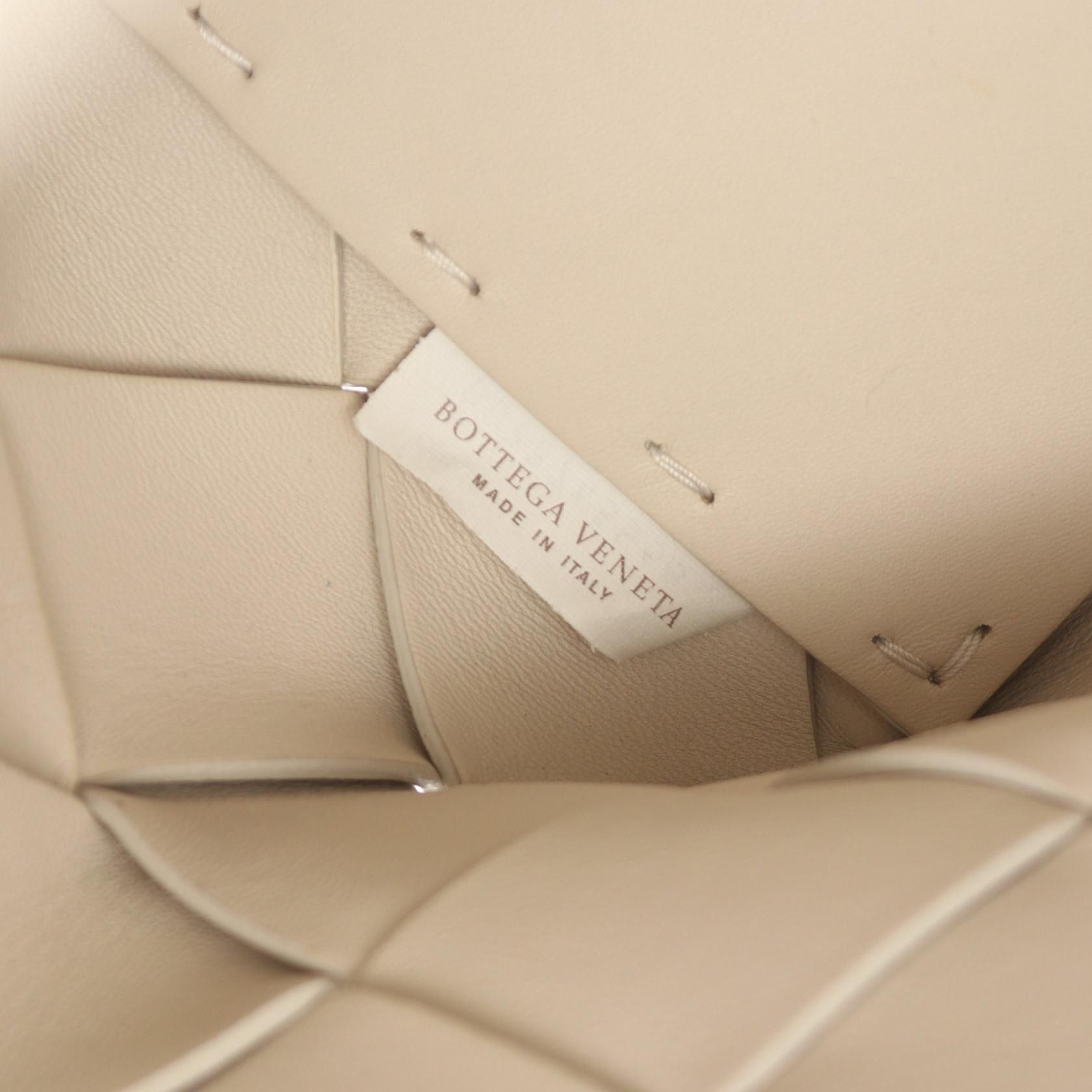 Bottega Veneta Bottega Veneta Bottega Veneta Maxi Intrecciato Leather Tote Bag Leather Tote Bag DUTY FREE for USA Size ONE SIZE - 4 Thumbnail