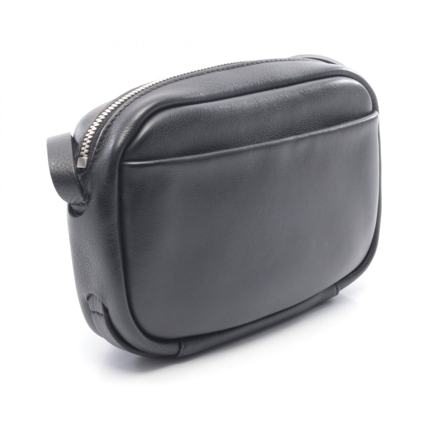 Balenciaga Balenciaga Balenciaga Everyday Camera Bag XS Leather Shoulder Bag Leather Shoulder Bag DUTY FREE for USA Size ONE SIZE - 2 Thumbnail