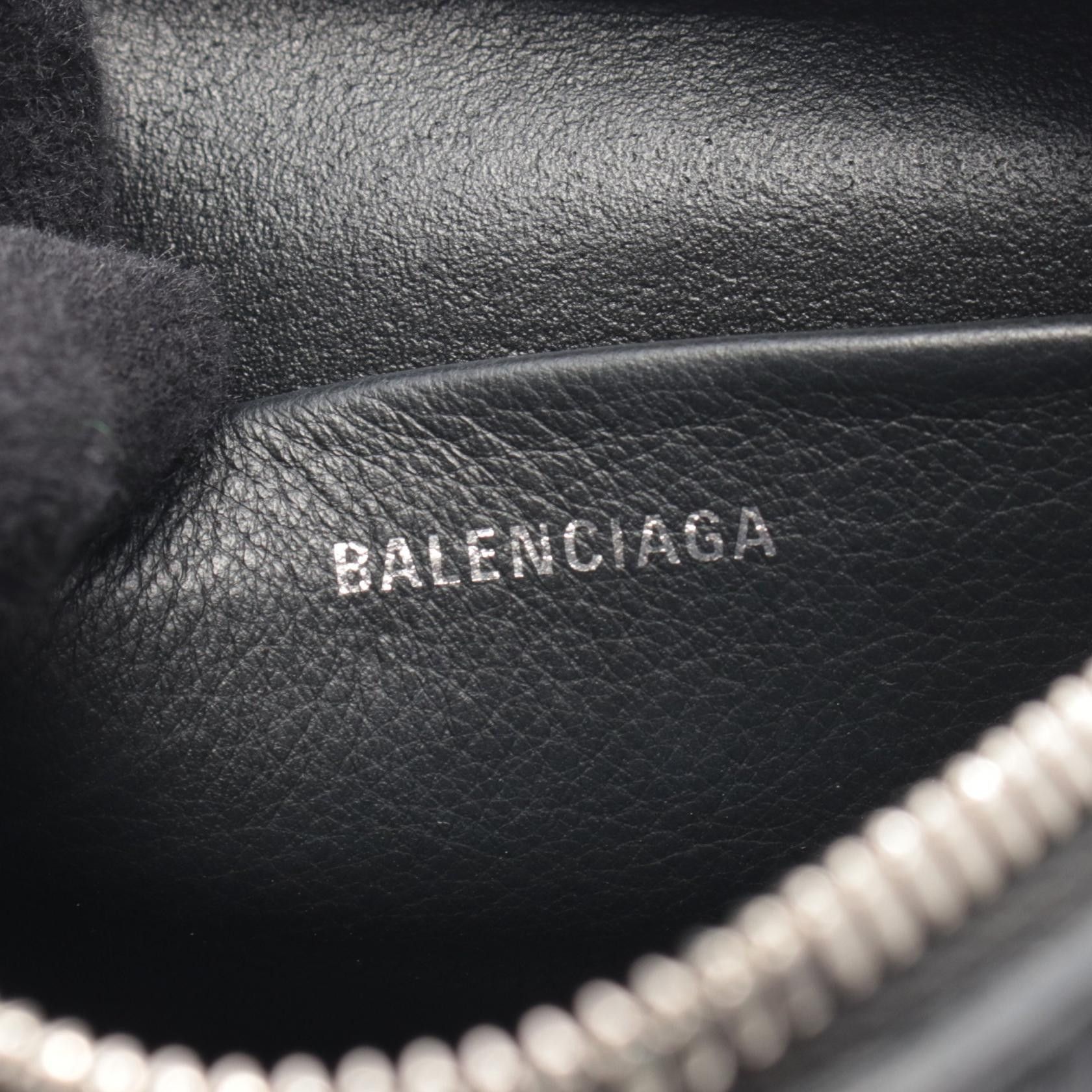 Balenciaga Balenciaga Balenciaga Everyday Camera Bag XS Leather Shoulder Bag Leather Shoulder Bag DUTY FREE for USA Size ONE SIZE - 4 Thumbnail