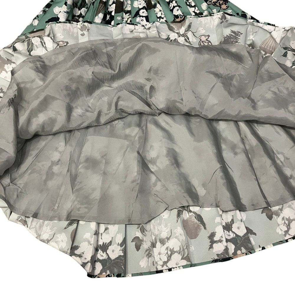 Other Other SEVEN TEN by MIHO KAWAHITO Yoru no Hana Print Pleated Skirt Textile Skirts BJ7-2141517JC DUTY FREE for USA Size ONE SIZE - 4 Thumbnail