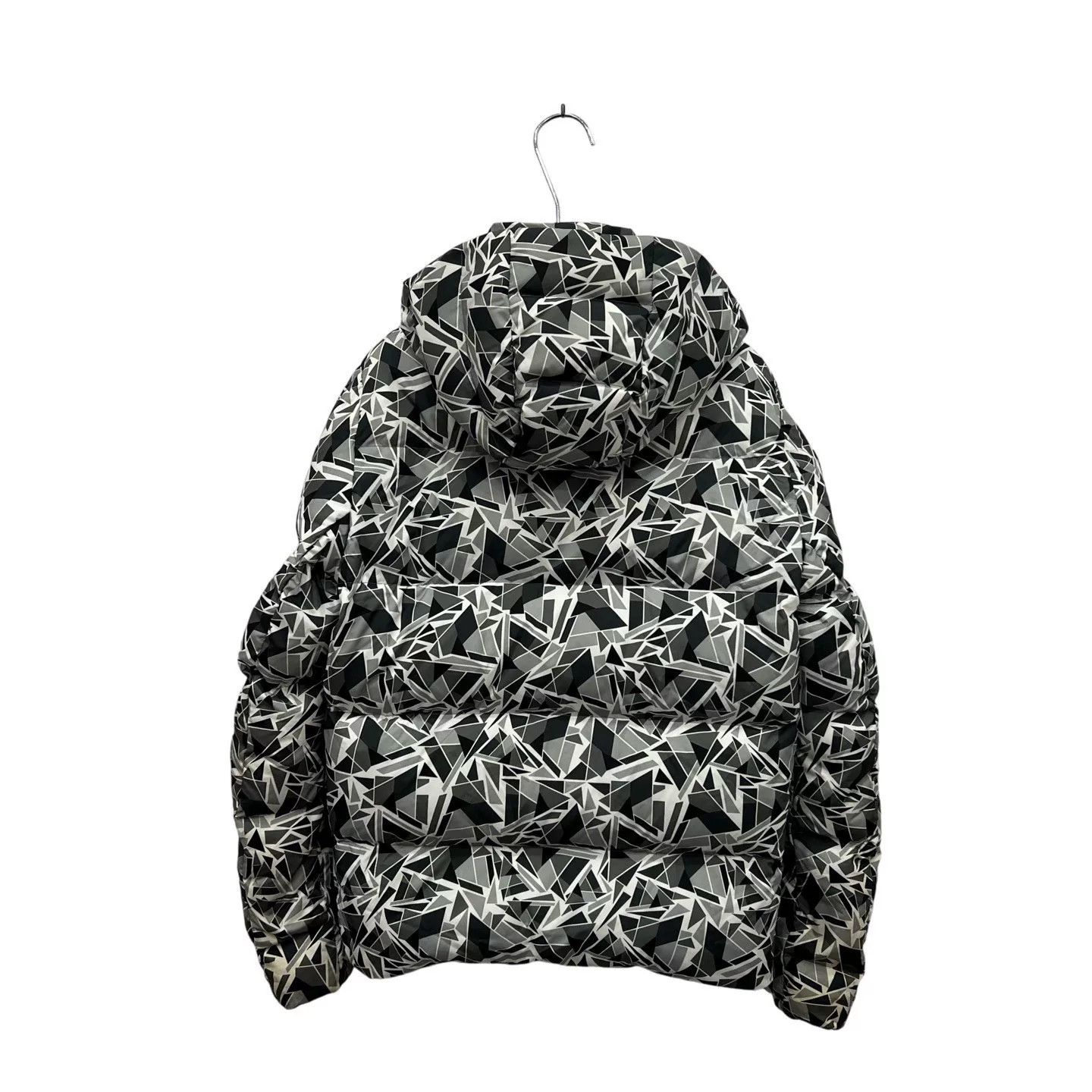Fendi Fendi Reversible Geometric Print Down Jacket Size US M / EU 48-50 / 2 - 2 Thumbnail
