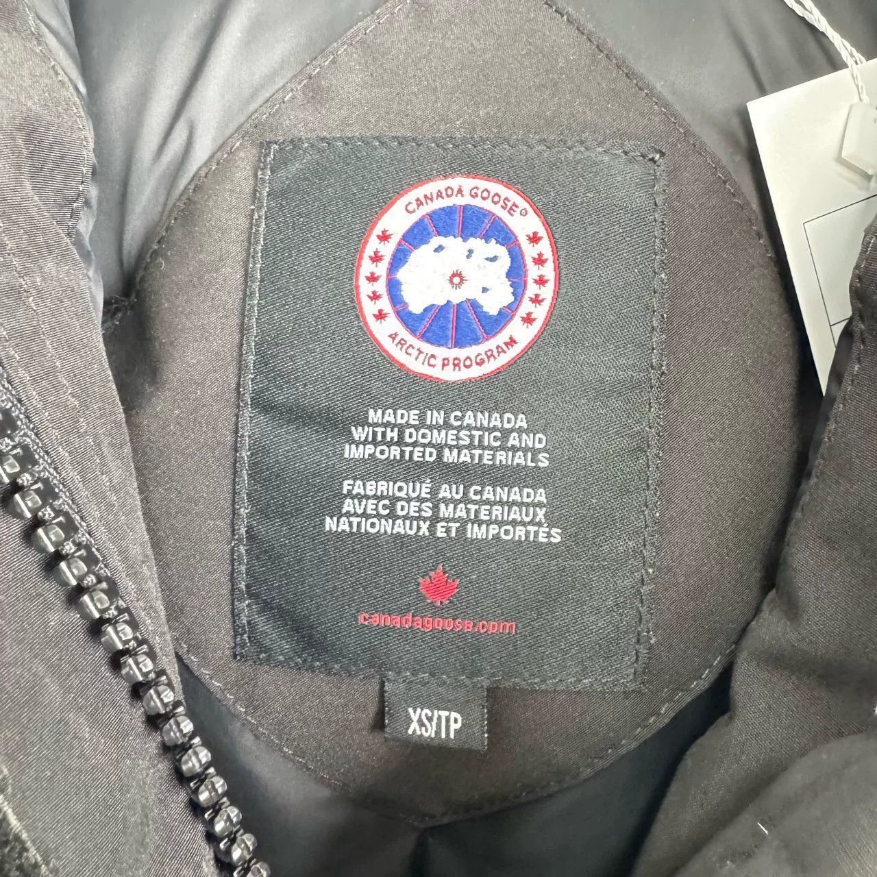 Canada Goose Canada Goose Expedition Series Down Jacket XS Size US XS / EU 42 / 0 - 3 Thumbnail