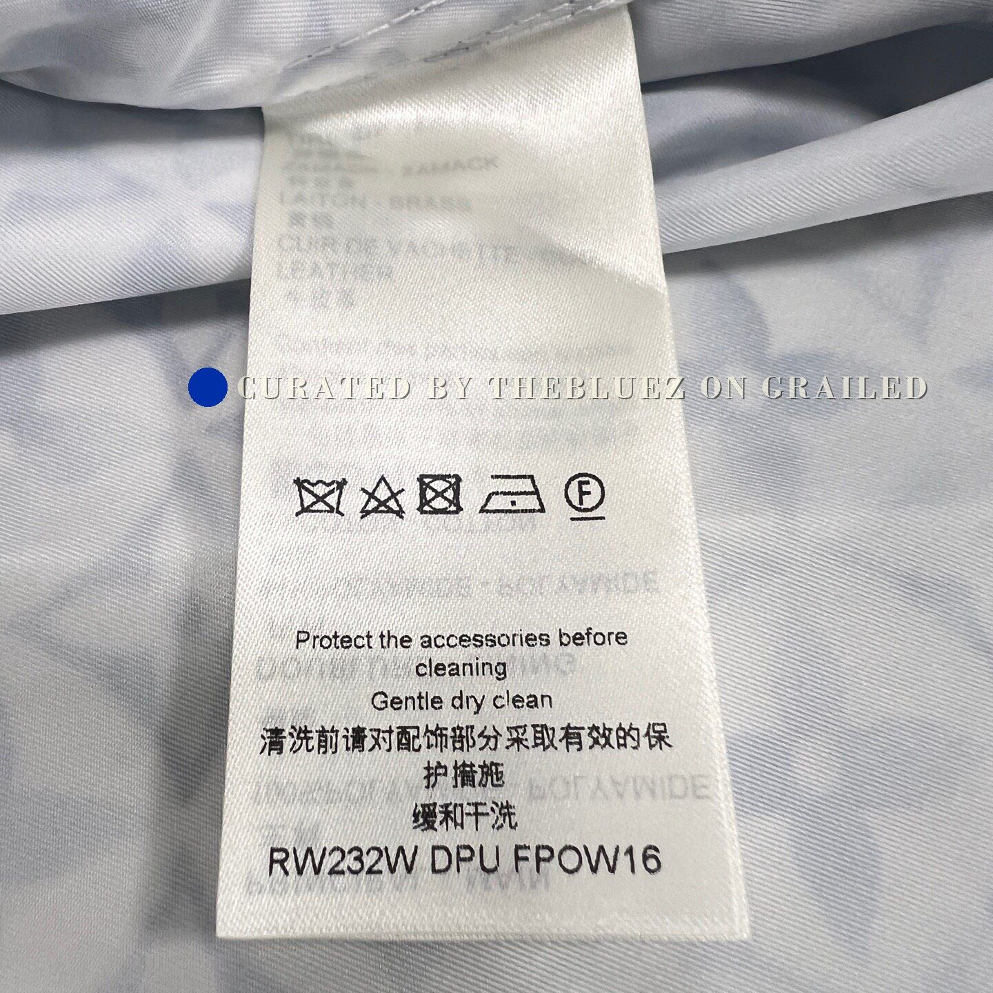 Louis Vuitton Louis Vuitton Logo Print Mid-Length Hooded Jacket Size S / US 4 / IT 40 - 4 Thumbnail