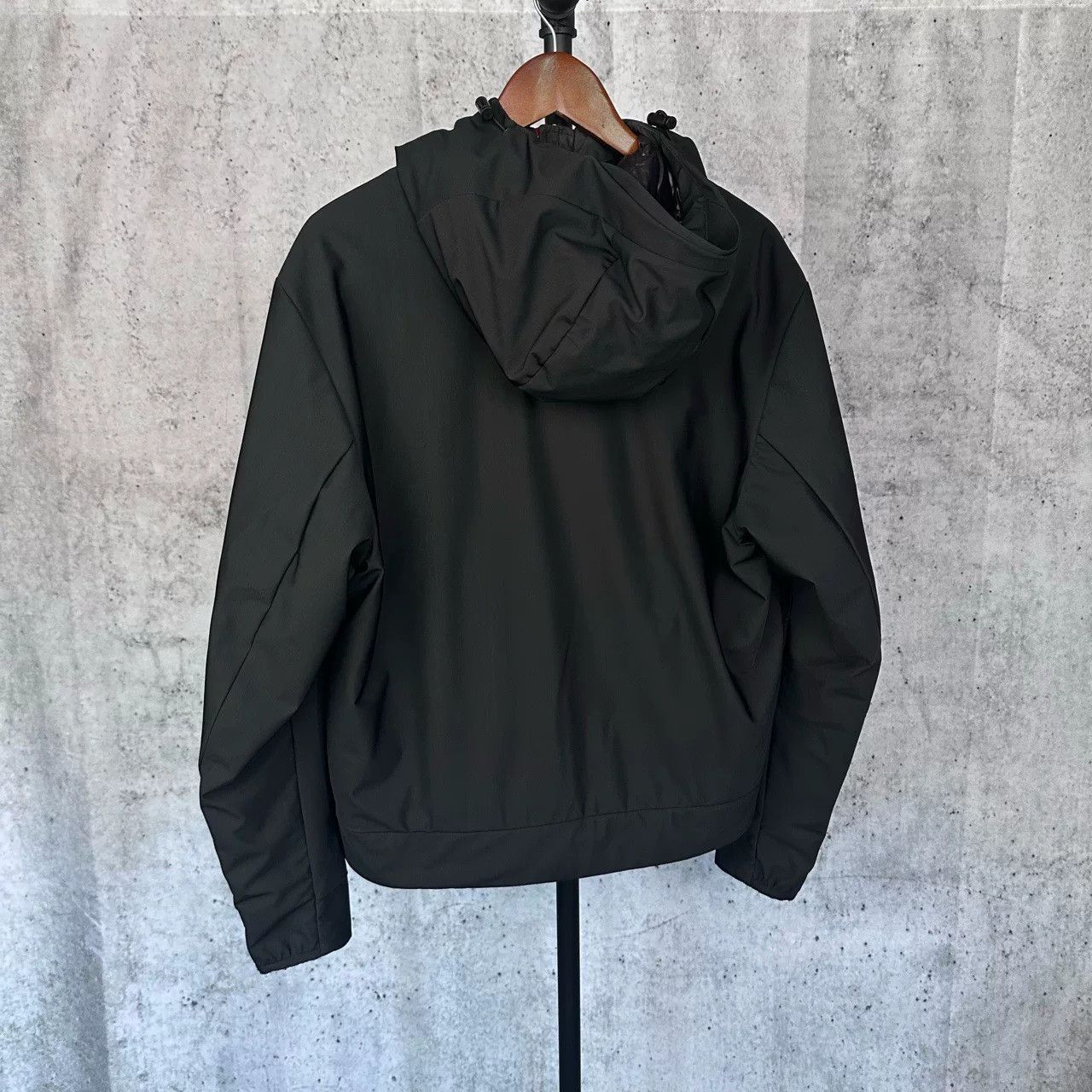Moncler Moncler Lightweight Striped Zipper Down Jacket Size US M / EU 48-50 / 2 - 2 Thumbnail