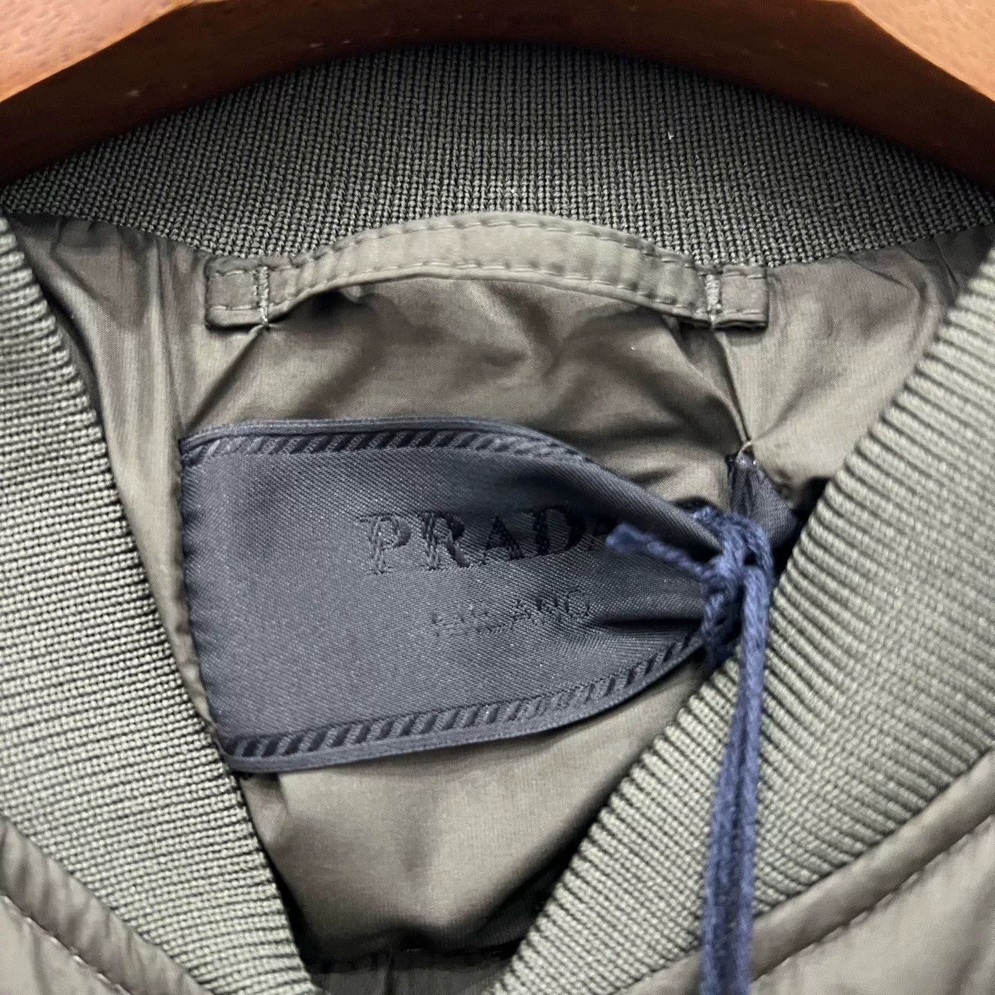Prada Prada 2024 Triangle Logo Down Jacket Size US M / EU 48-50 / 2 - 4 Thumbnail