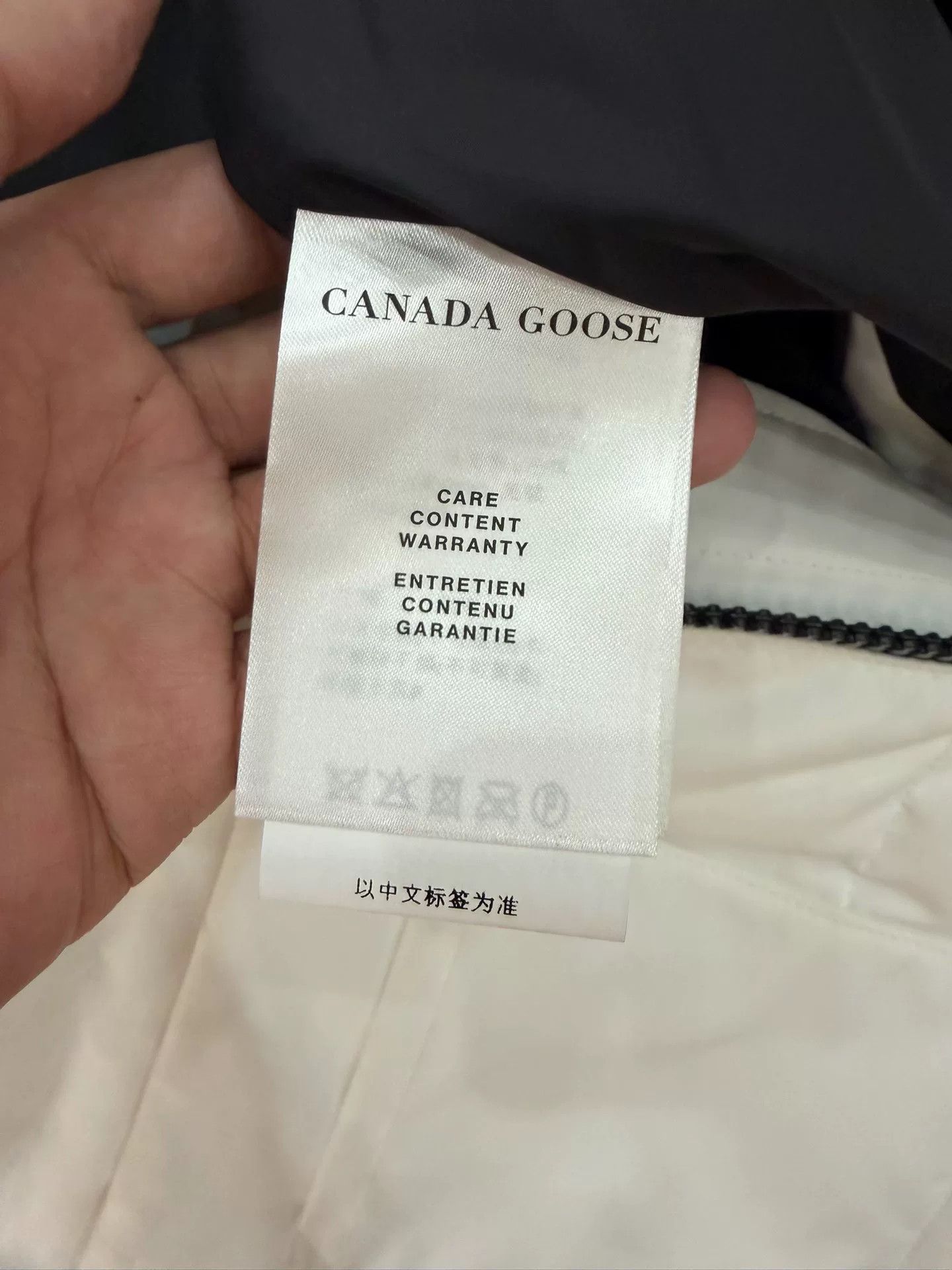 Canada Goose Canada Goose White Down Vest Size L Size US L / EU 52-54 / 3 - 6 Thumbnail
