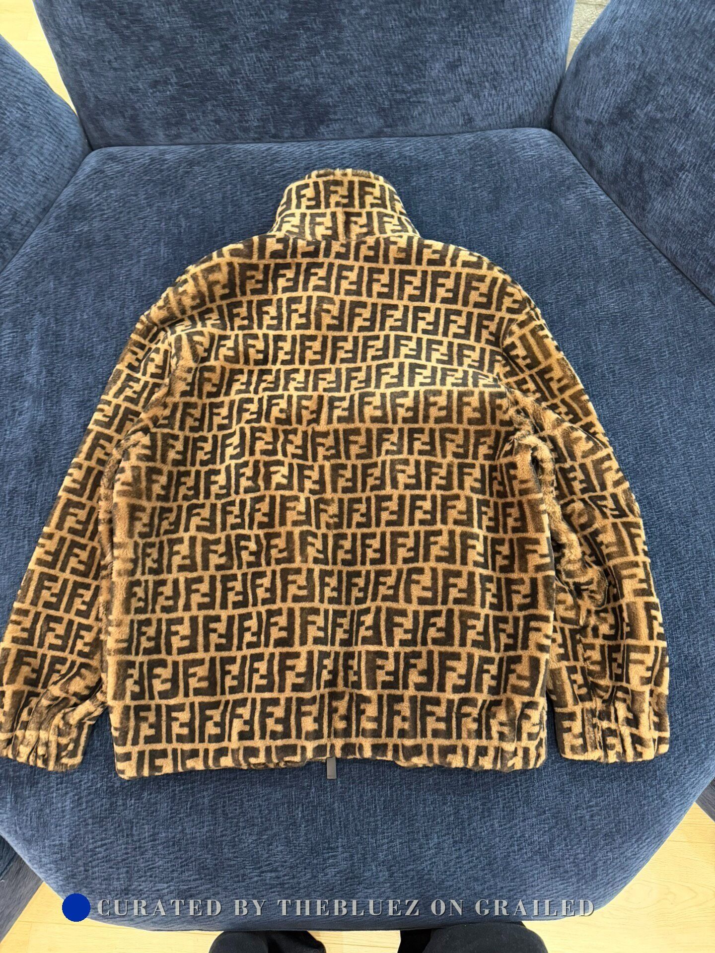Fendi FENDI FF Logo All-Over Print Fur Coat Size 48 Size US M / EU 48-50 / 2 - 2 Thumbnail