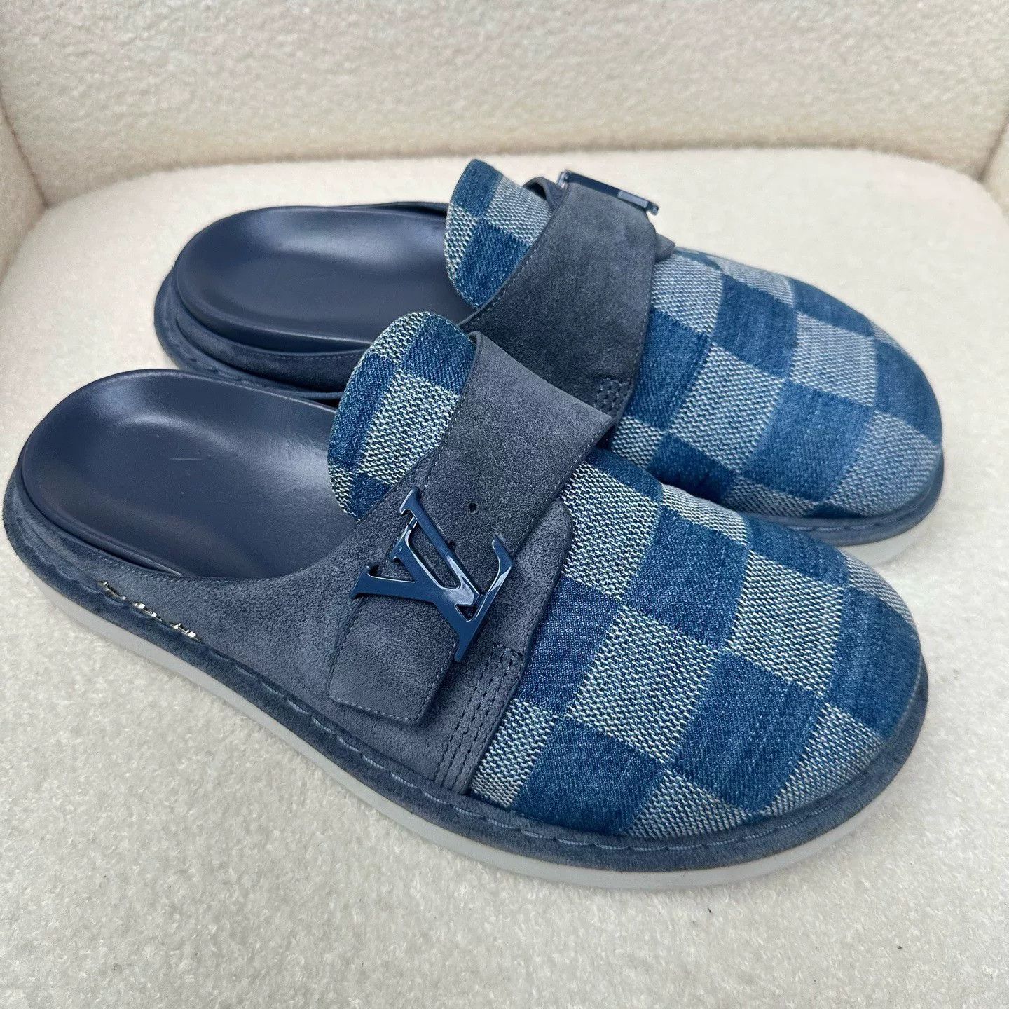 Louis Vuitton Louis Vuitton Easy Checkered Mules Size US 10 / EU 43 - 5 Thumbnail