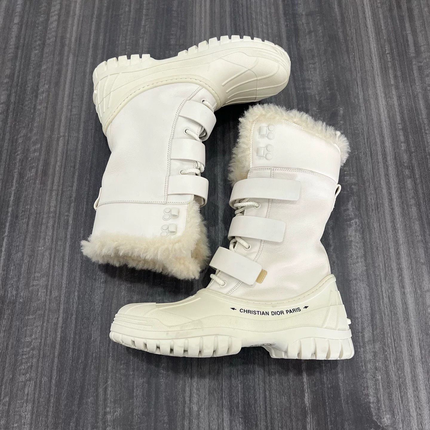 Dior Dior White Mid-Calf Snow Boots Size US 7.5 / IT 37.5 - 6 Thumbnail
