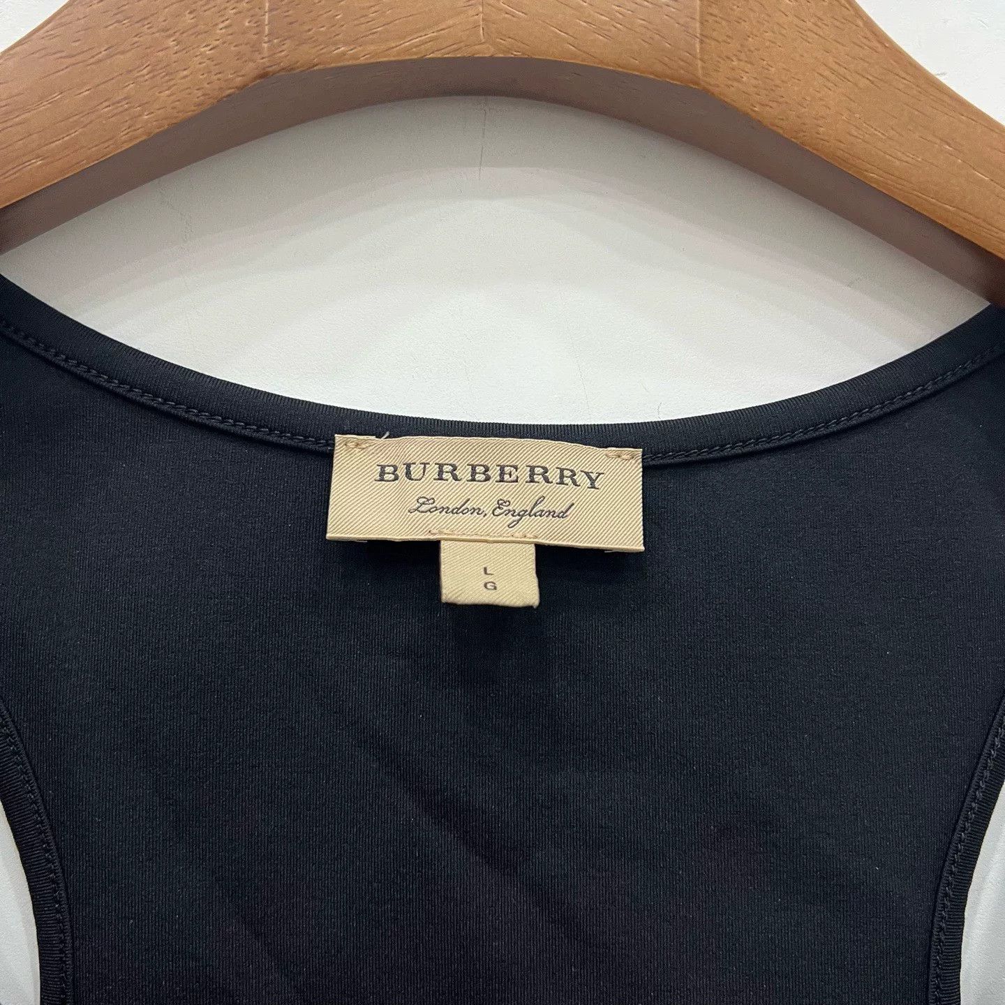 Burberry Burberry Logo Hem Vest Size L / US 10 / IT 46 - 4 Thumbnail