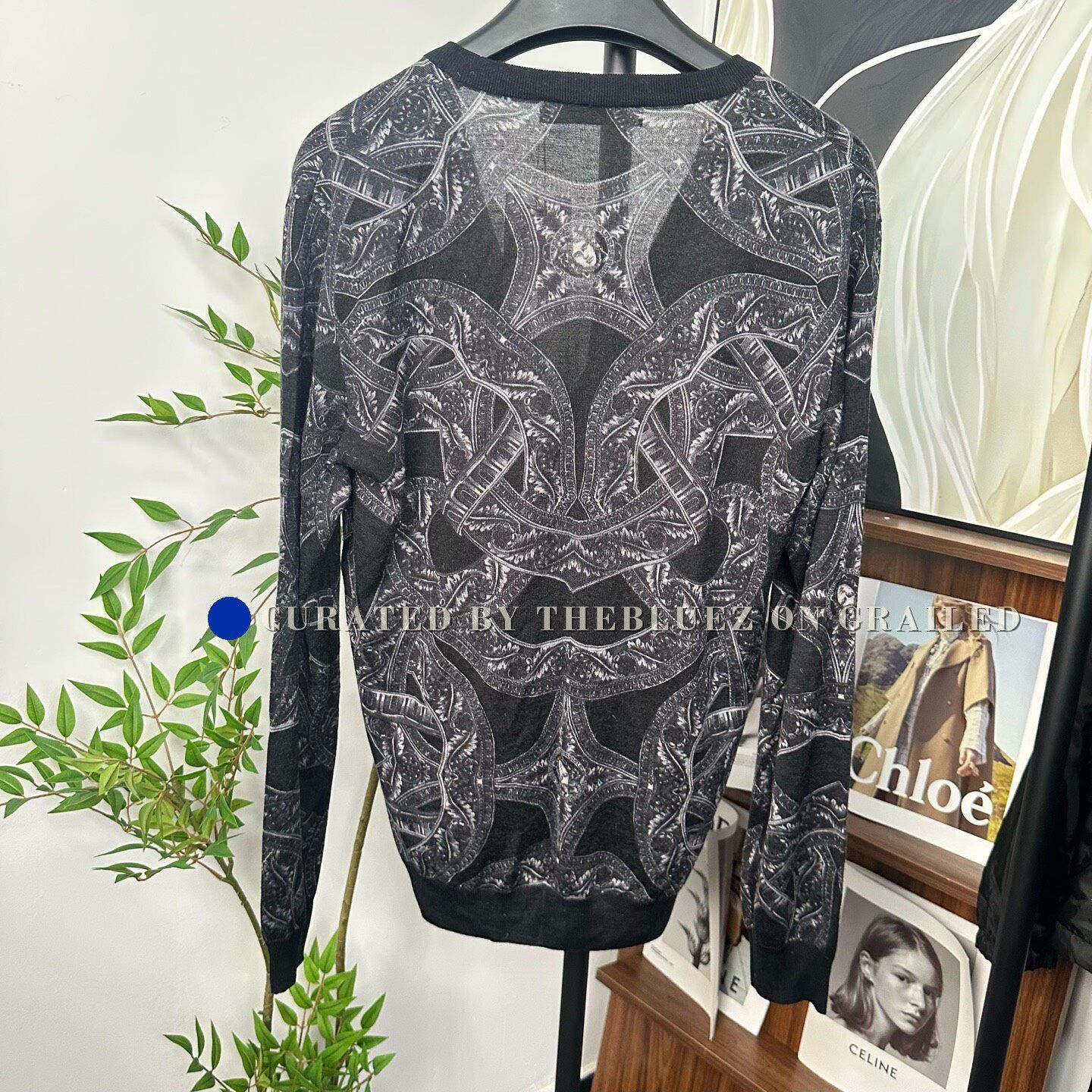 Versace Versace Men's Silk Wool Jacquard V-Neck Cardigan Size US M / EU 48-50 / 2 - 2 Thumbnail
