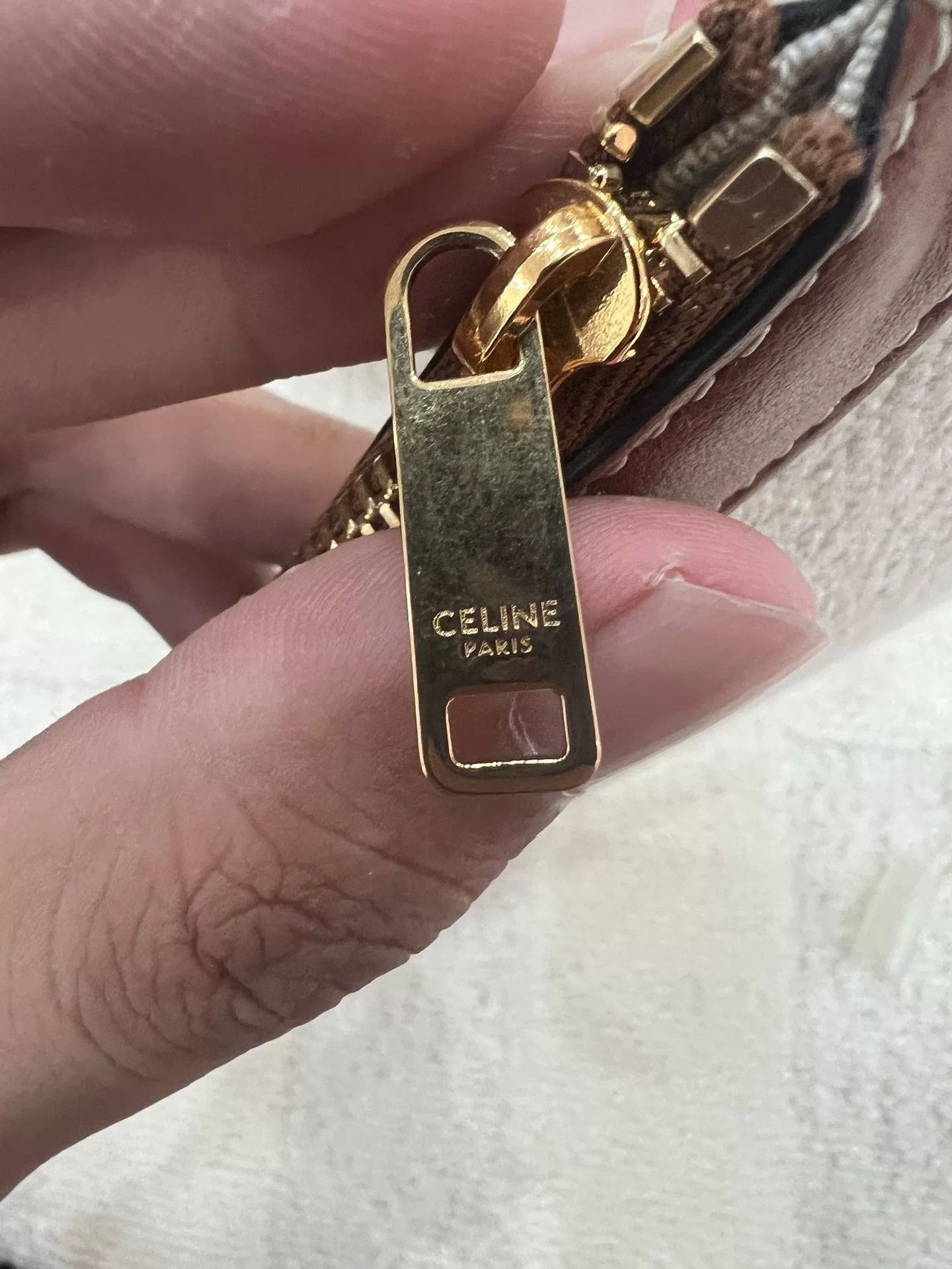 Celine CELINE Bucket Logo Detachable Strap Bag Size ONE SIZE - 7 Thumbnail