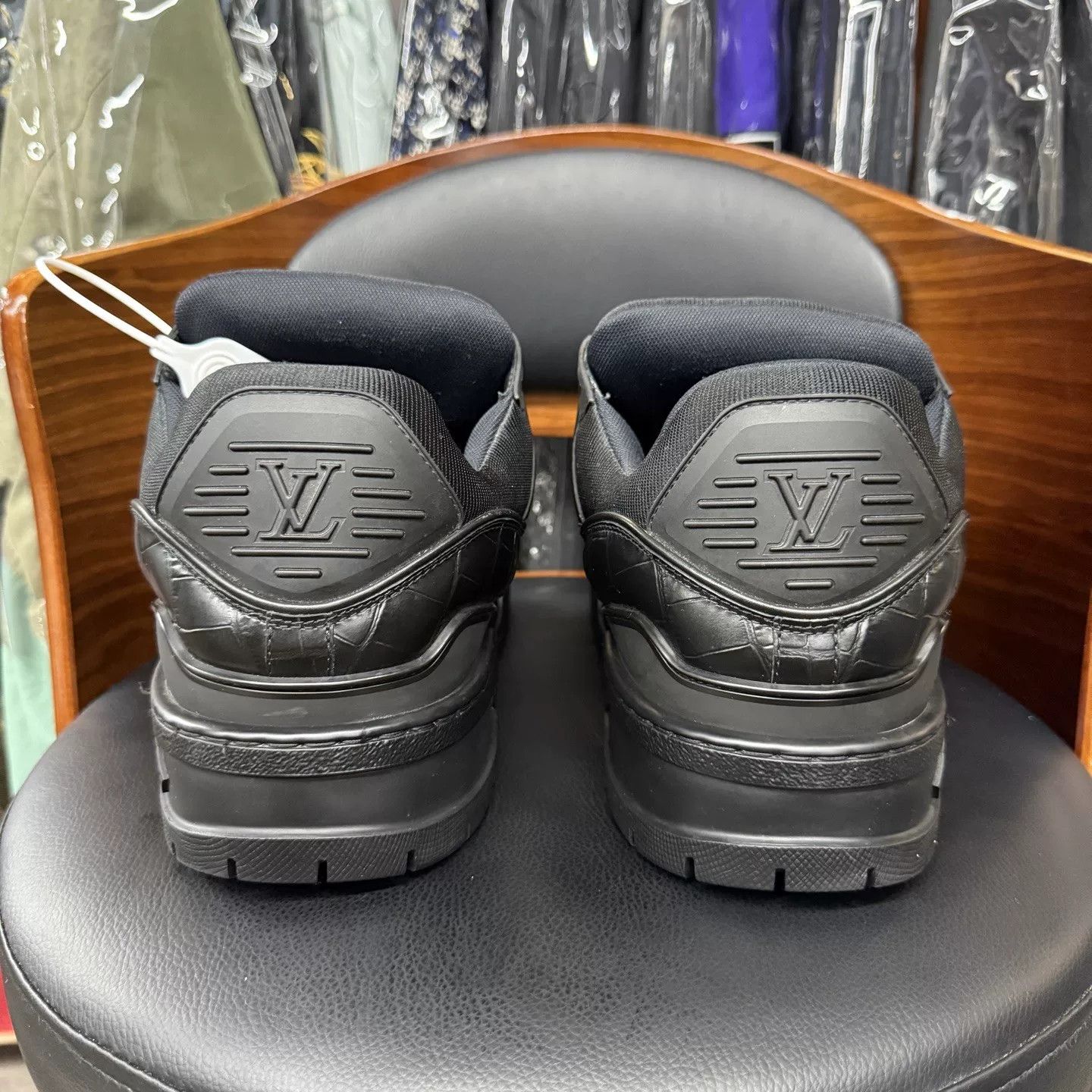 Louis Vuitton LV Trainer Black Alligator Leather Size US 10 / EU 43 - 3 Thumbnail