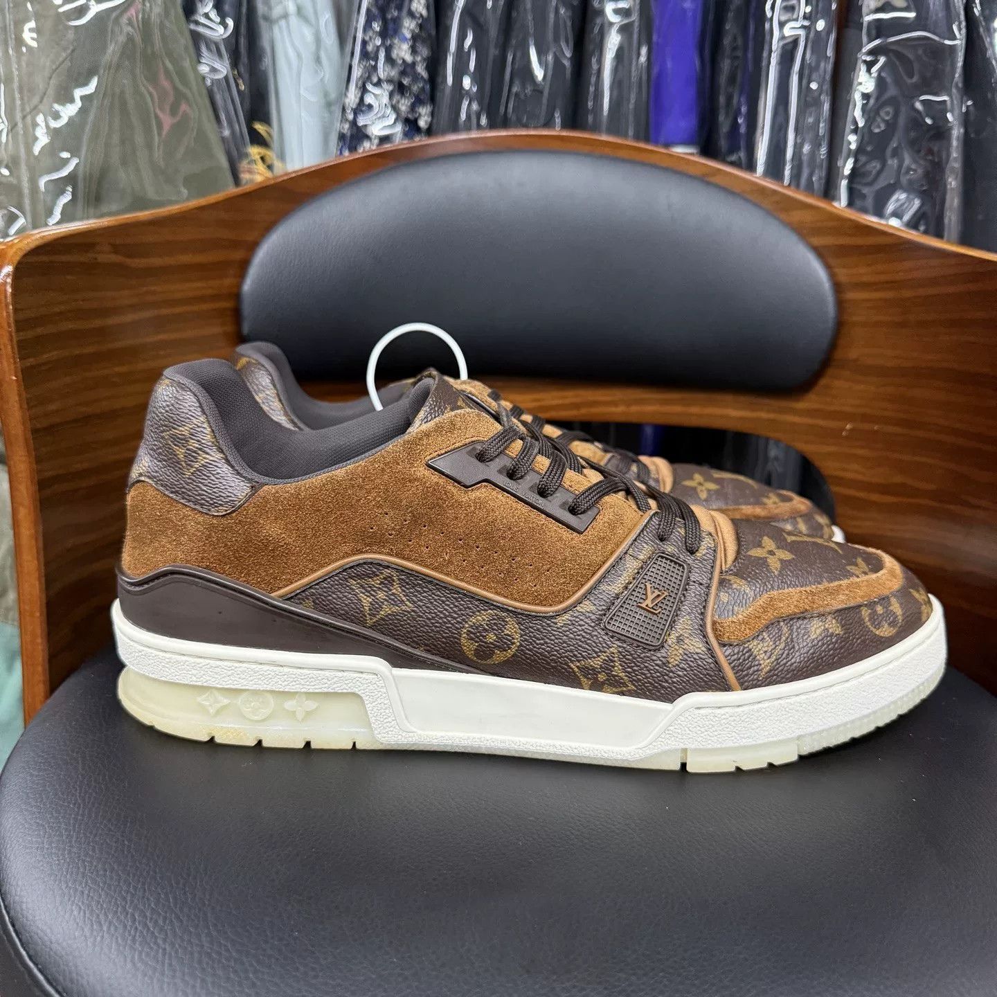 Louis Vuitton LV Trainer Brown Monogram Size US 10 / EU 43 - 4 Thumbnail