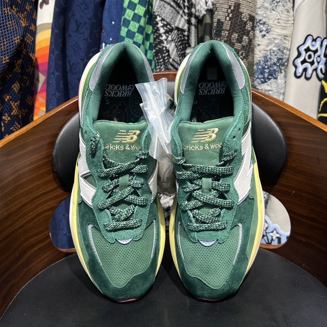 New Balance Bricks & Wood x NB5740 Size US 10 / EU 43 - 5 Thumbnail