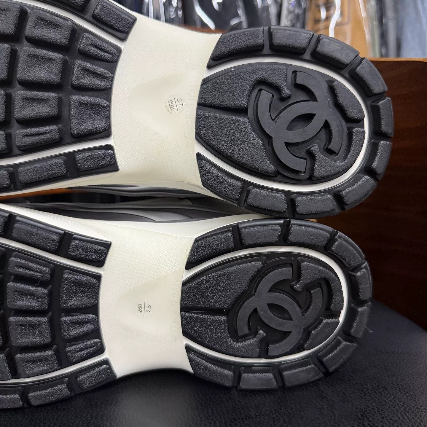 Chanel Chanel Silver Sneakers Size US 9 / EU 42 - 9 Thumbnail