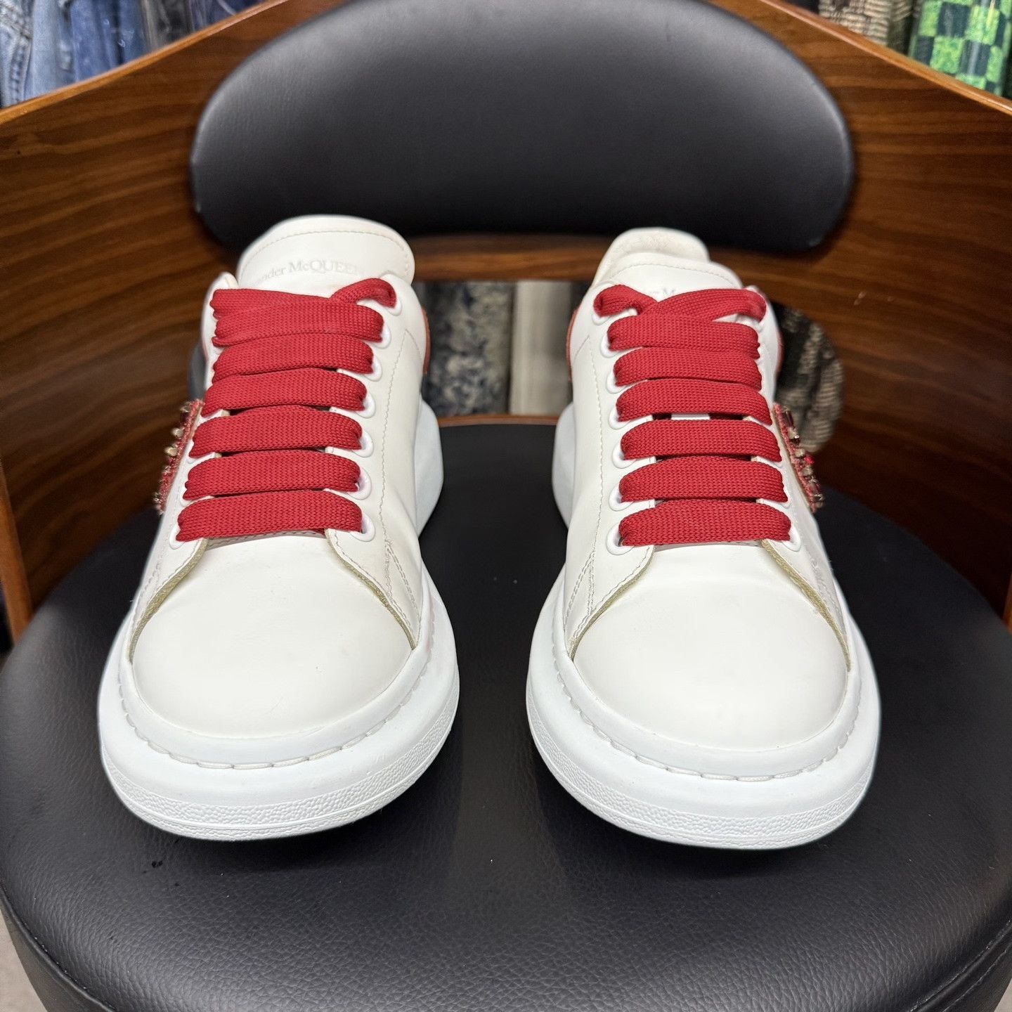 Alexander McQueen McQueen White Red Diamond VIP Limited Size US 9 / IT 39 - 2 Thumbnail