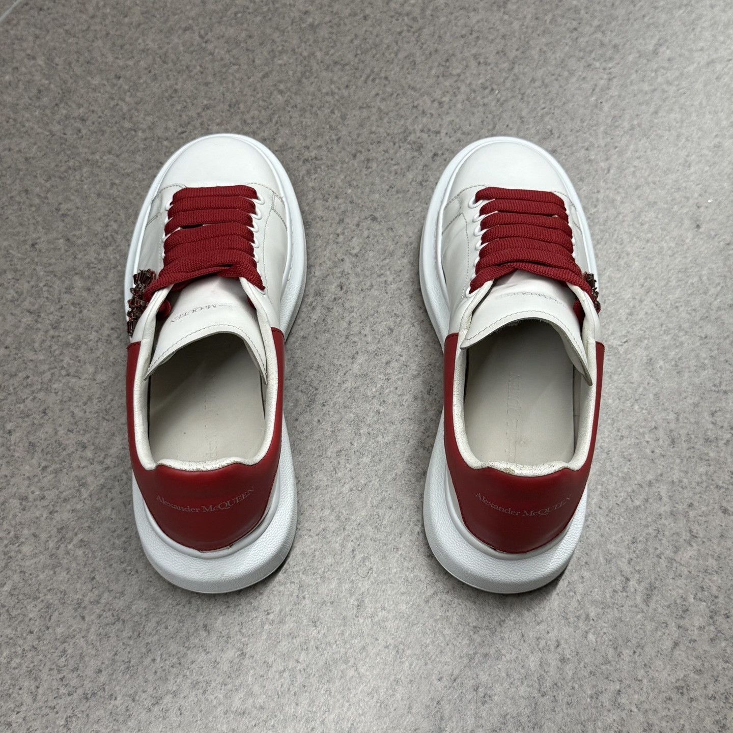 Alexander McQueen McQueen White Red Diamond VIP Limited Size US 9 / IT 39 - 8 Thumbnail