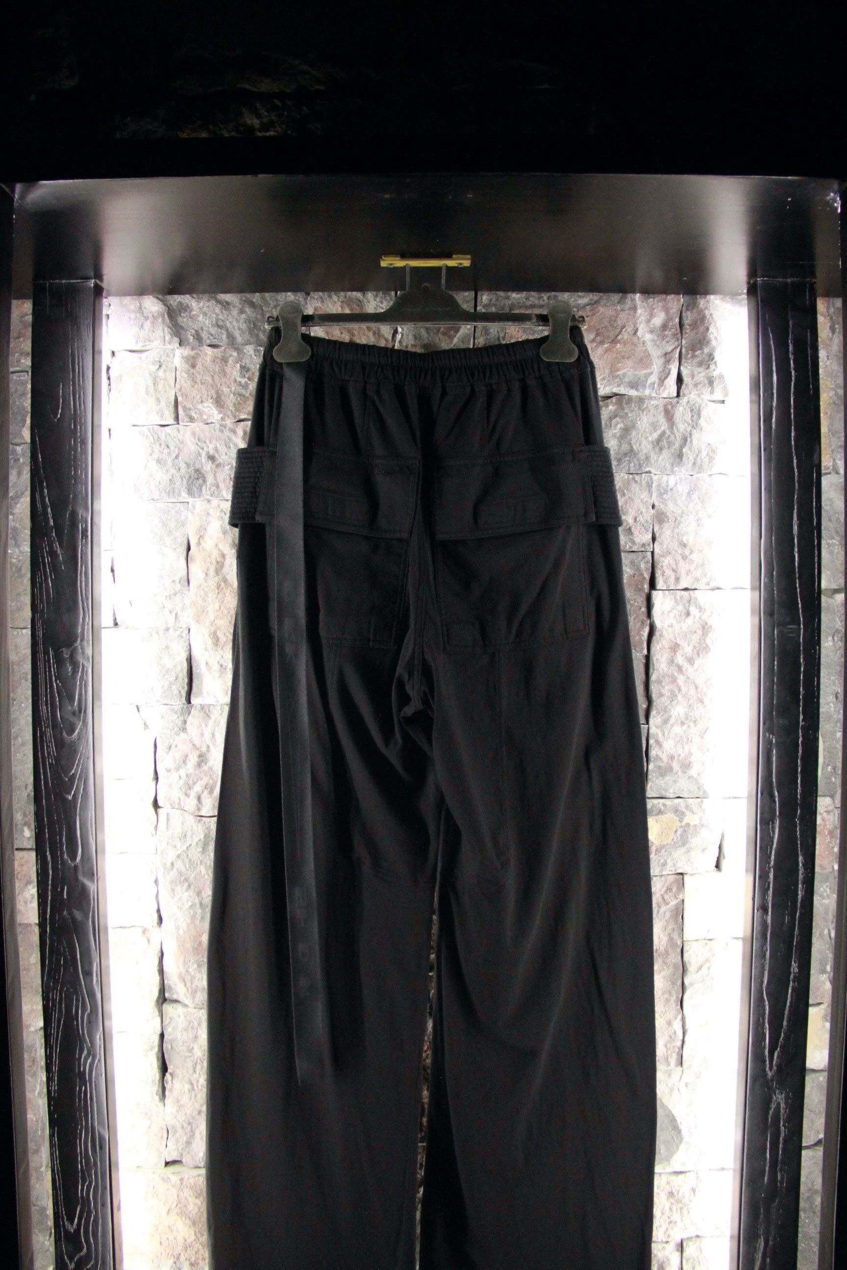 Rick Owens Rick Owens Black Casual Pants Men 32 Size US 32 / EU 48 - 2 Thumbnail