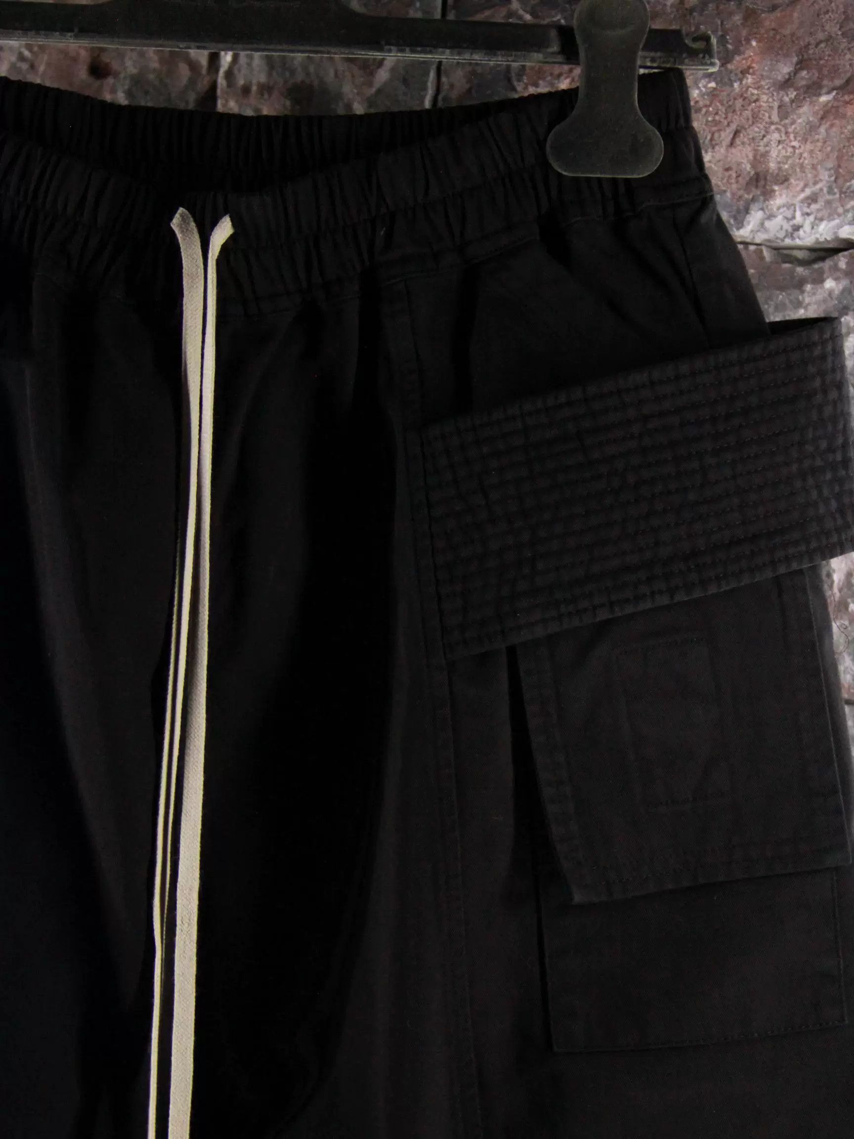 Rick Owens Rick Owens Black Shorts Men 34 Size US 34 / EU 50 - 3 Thumbnail