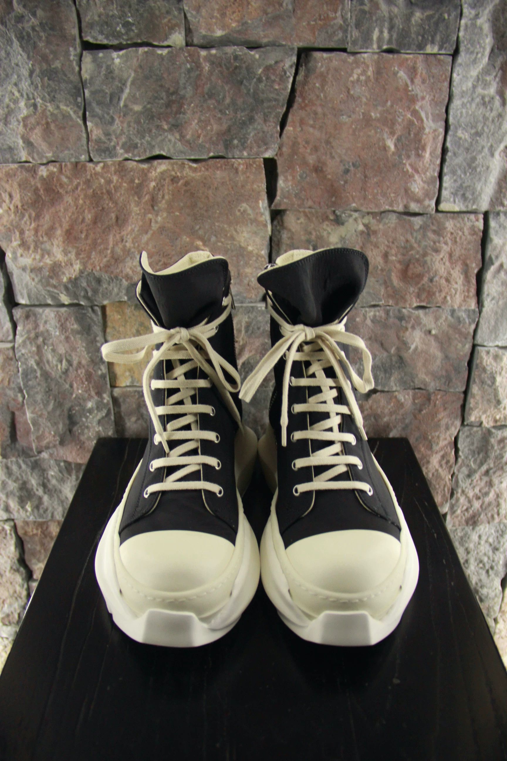 Rick Owens Rick Owens White Hitop Sneakers Men 8 Size US 8 / EU 41 - 4 Thumbnail